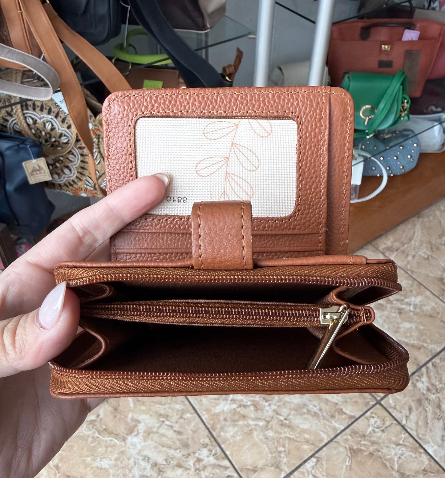 HARA Mini Wallet (NO RETURNS OR EXCHANGE)