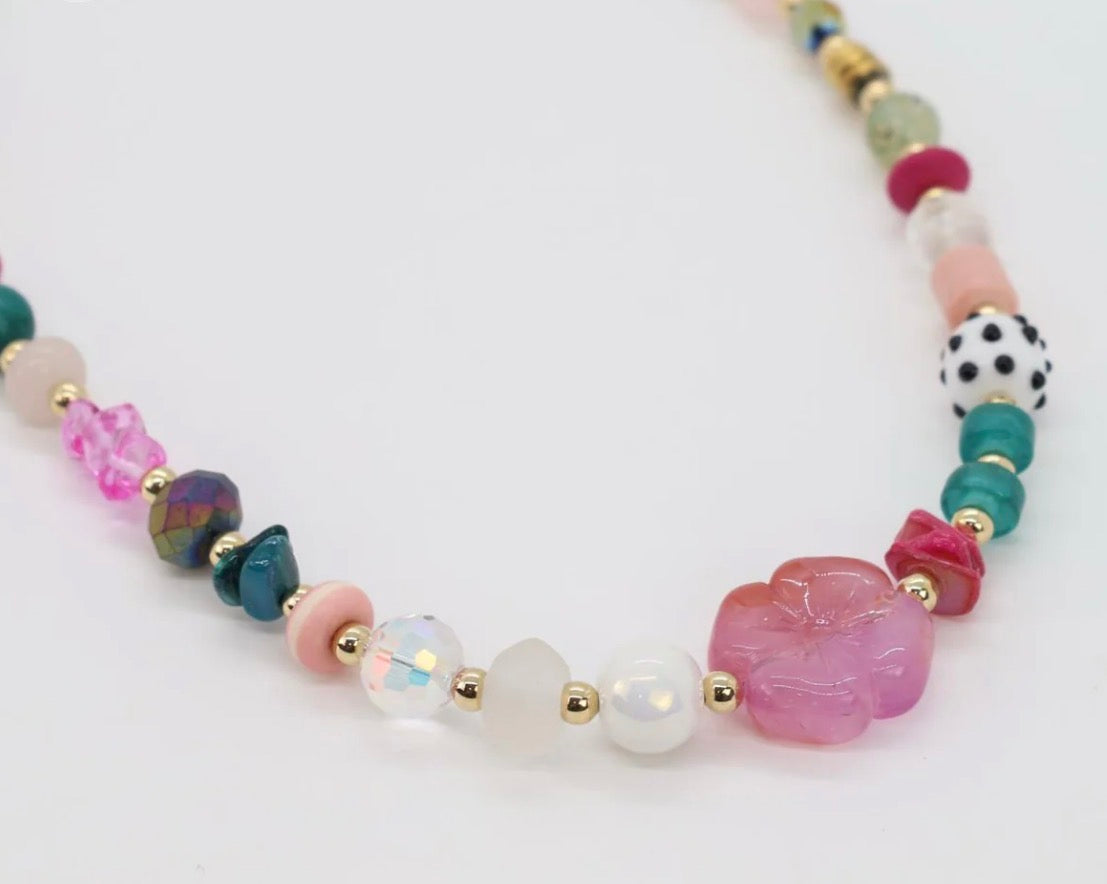 Amparo Necklace (NO RETURNS OR EXCHANGE)