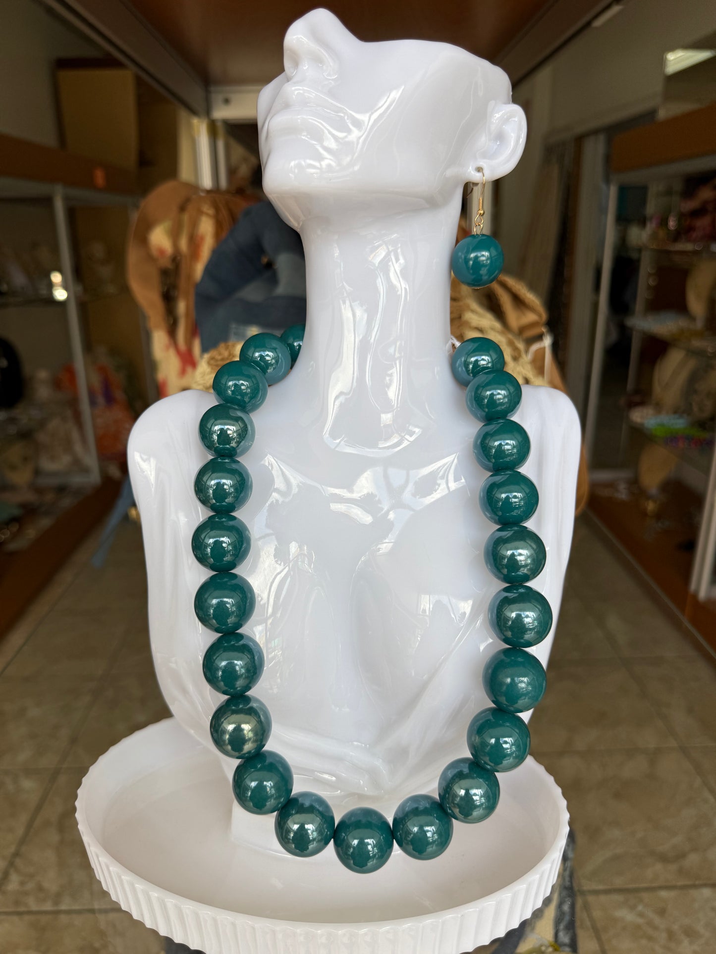 Necklace & Earrings Set (NO RETURNS OR EXCHANGE)