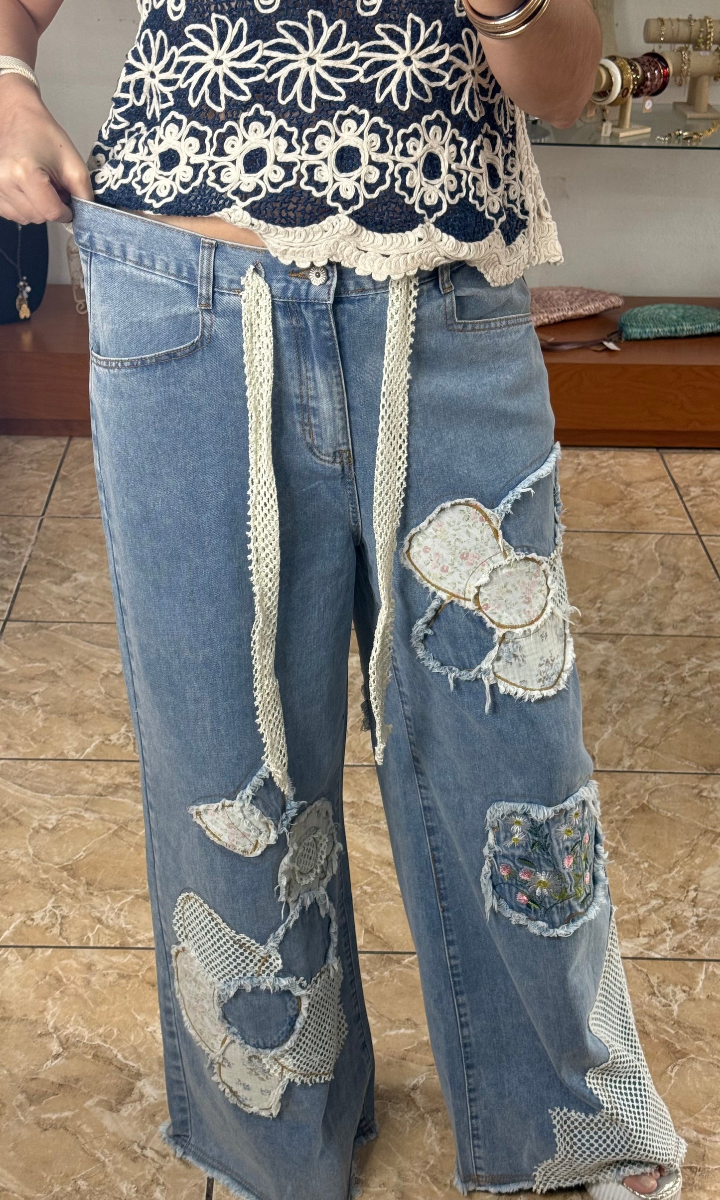 Floral Patches Denim Pant