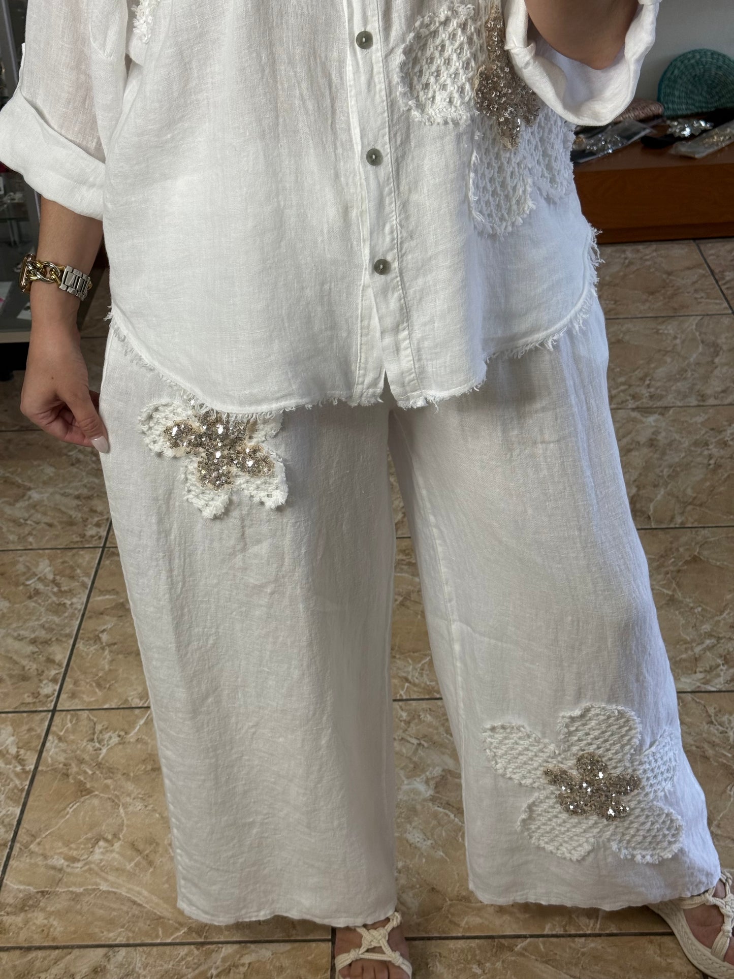 Sequins Flowers OS Top & Pant Set (NO RETURNS OR EXCHANGE)
