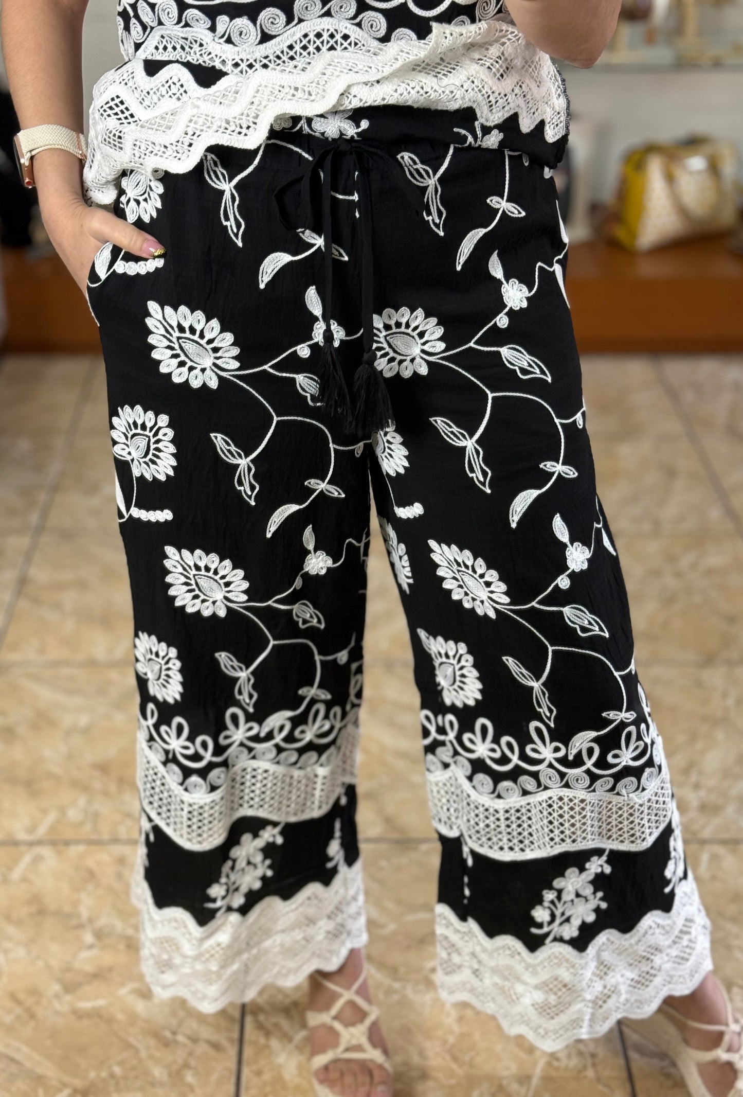 Black/White Embroidered Set