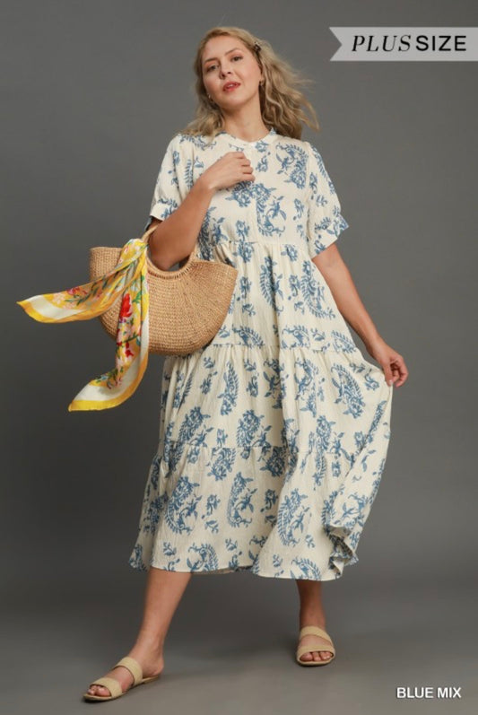 Tiered Textured Midi Dress (PLUS)