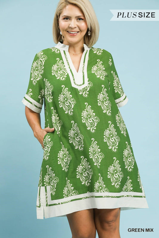 Green Mix Abstract Print Mini Dress (PLUS)