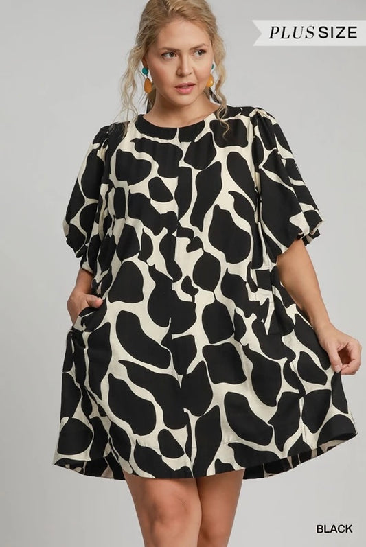 Two Tone Abstract Print Dress (Plus)