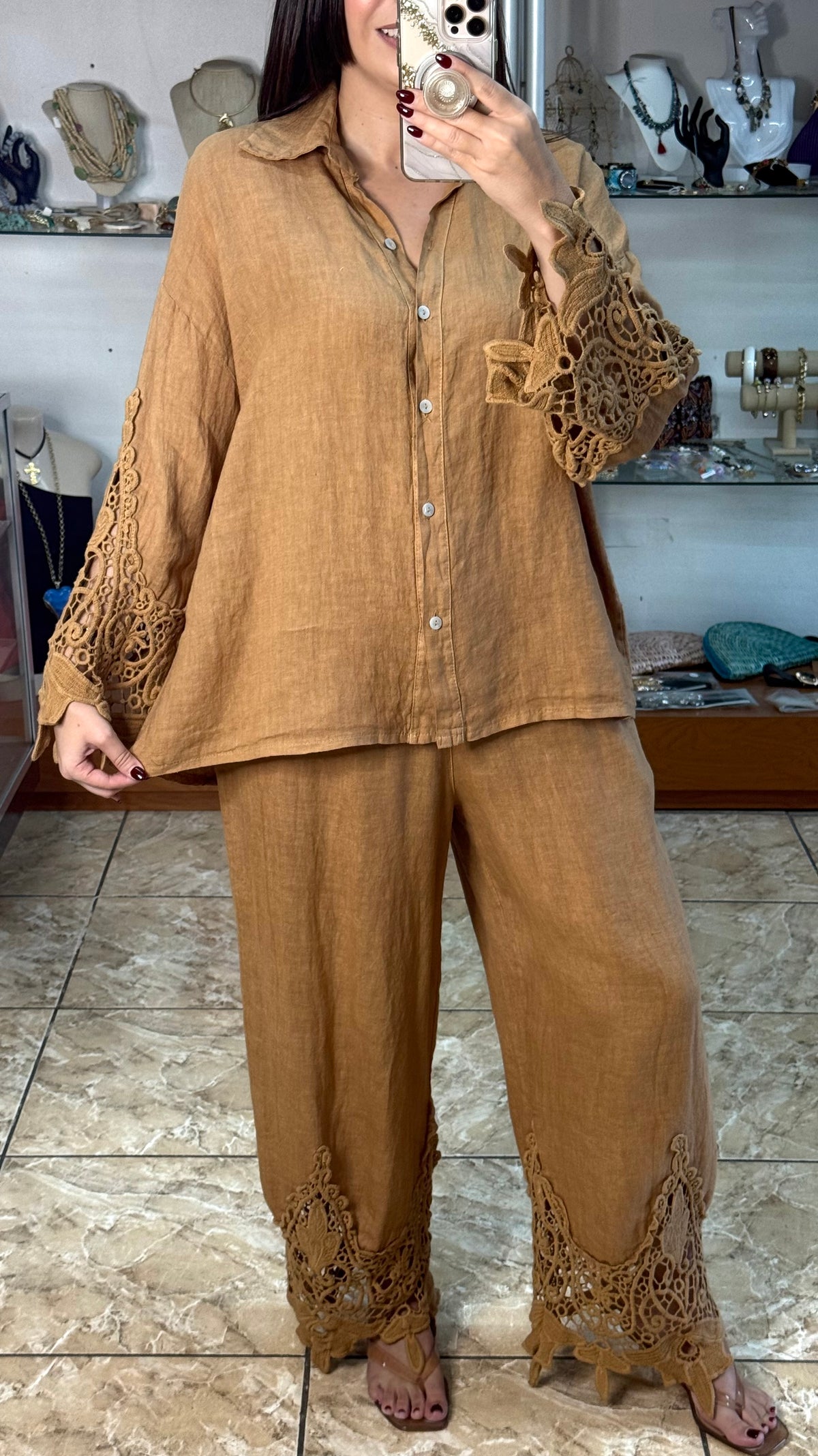Aura Scalloped Lace/Linen Set (NO RETURNS OR EXCHANGE)