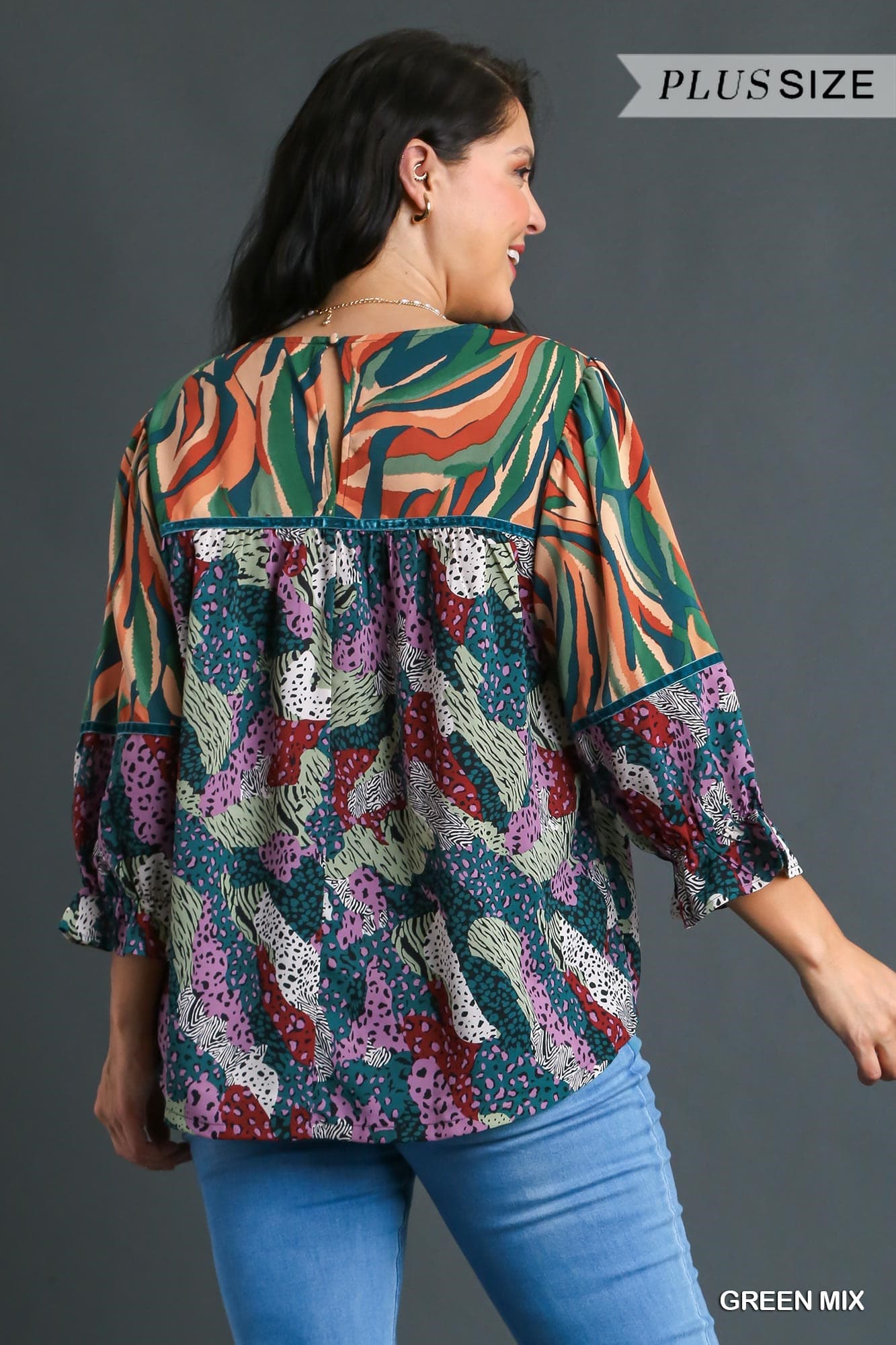 Green Mix Abstract Print Top (PLUS)