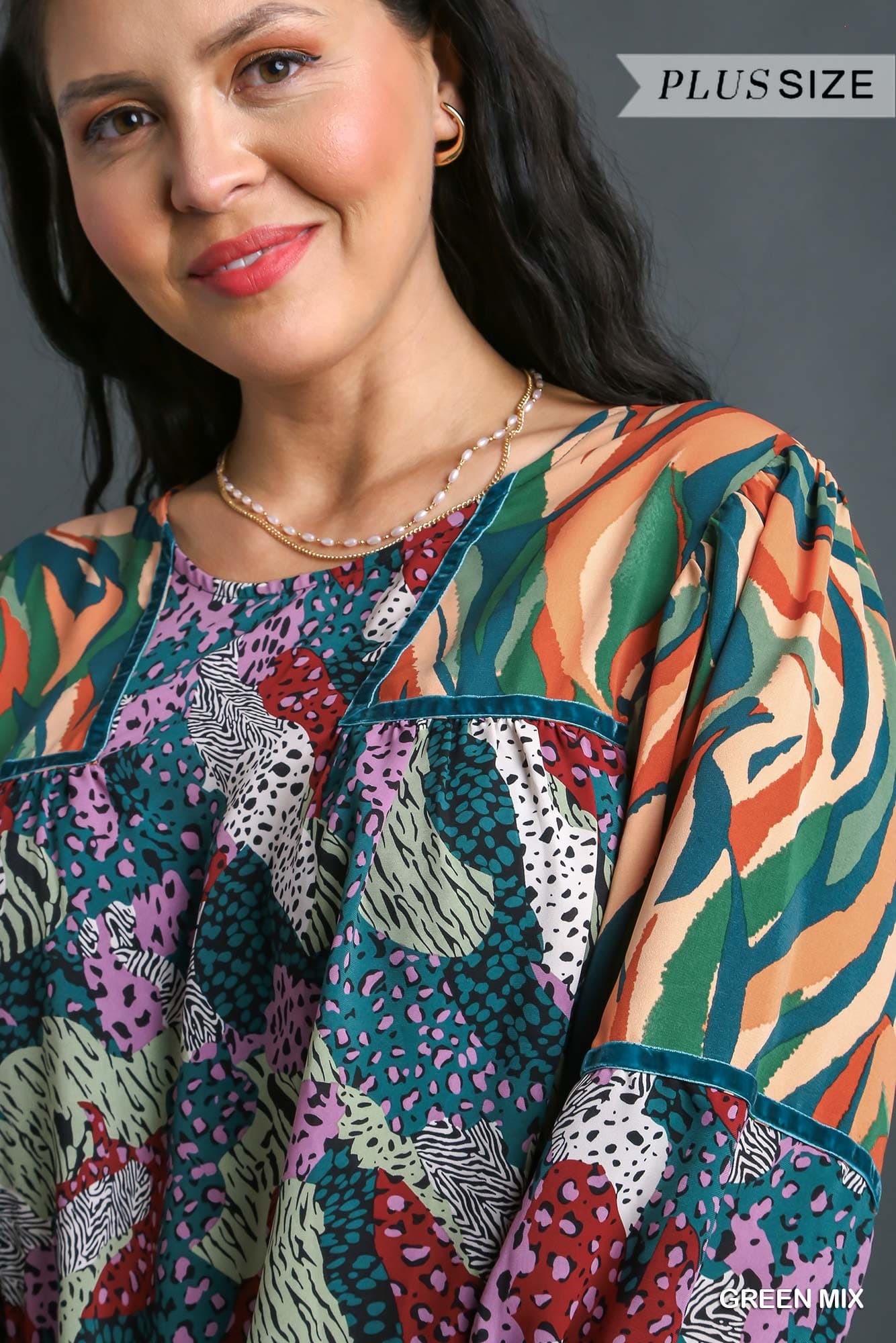 Green Mix Abstract Print Top (PLUS)