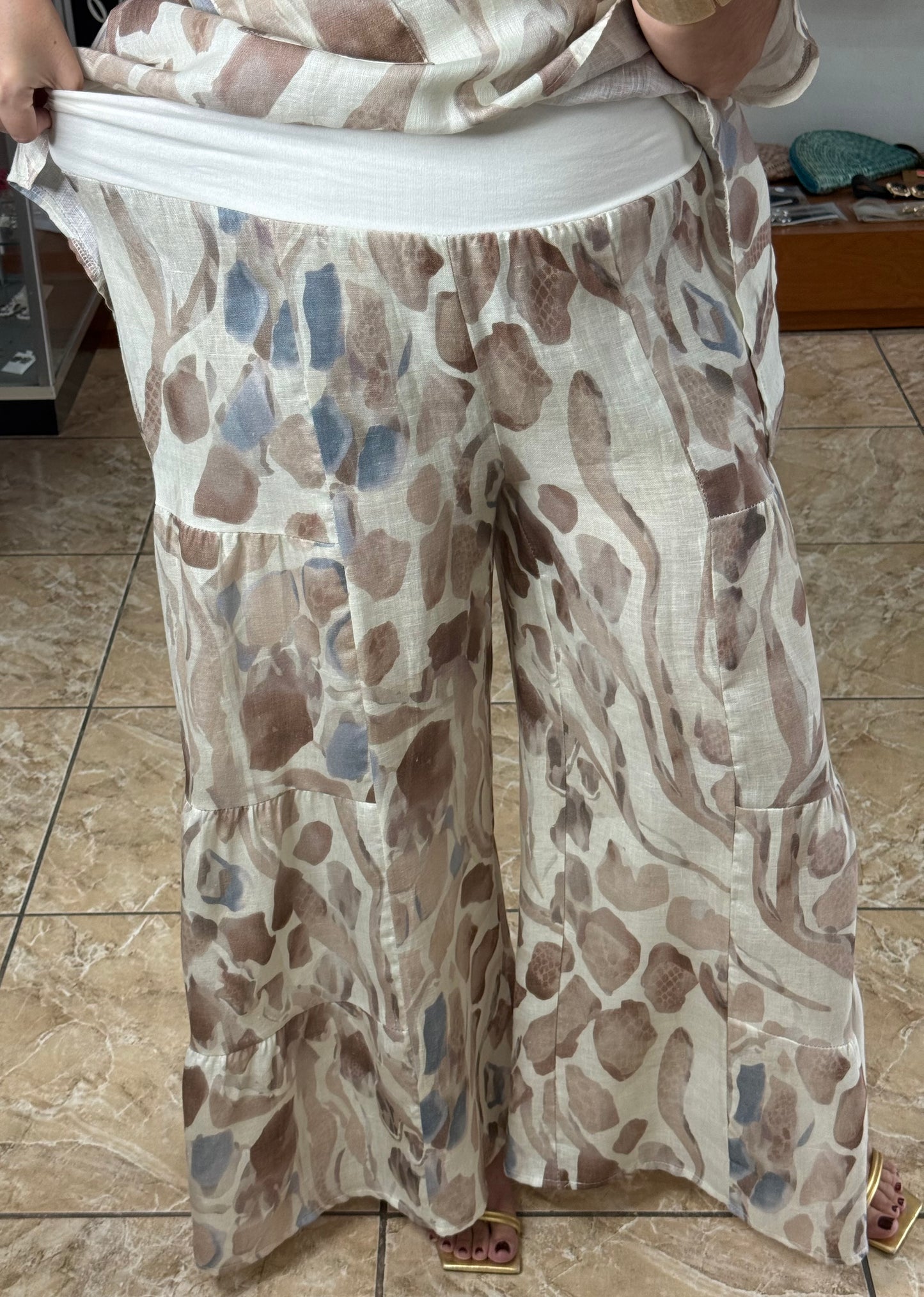 Kalahari Linen Set OS (NO RETURNS OR EXCHANGE)