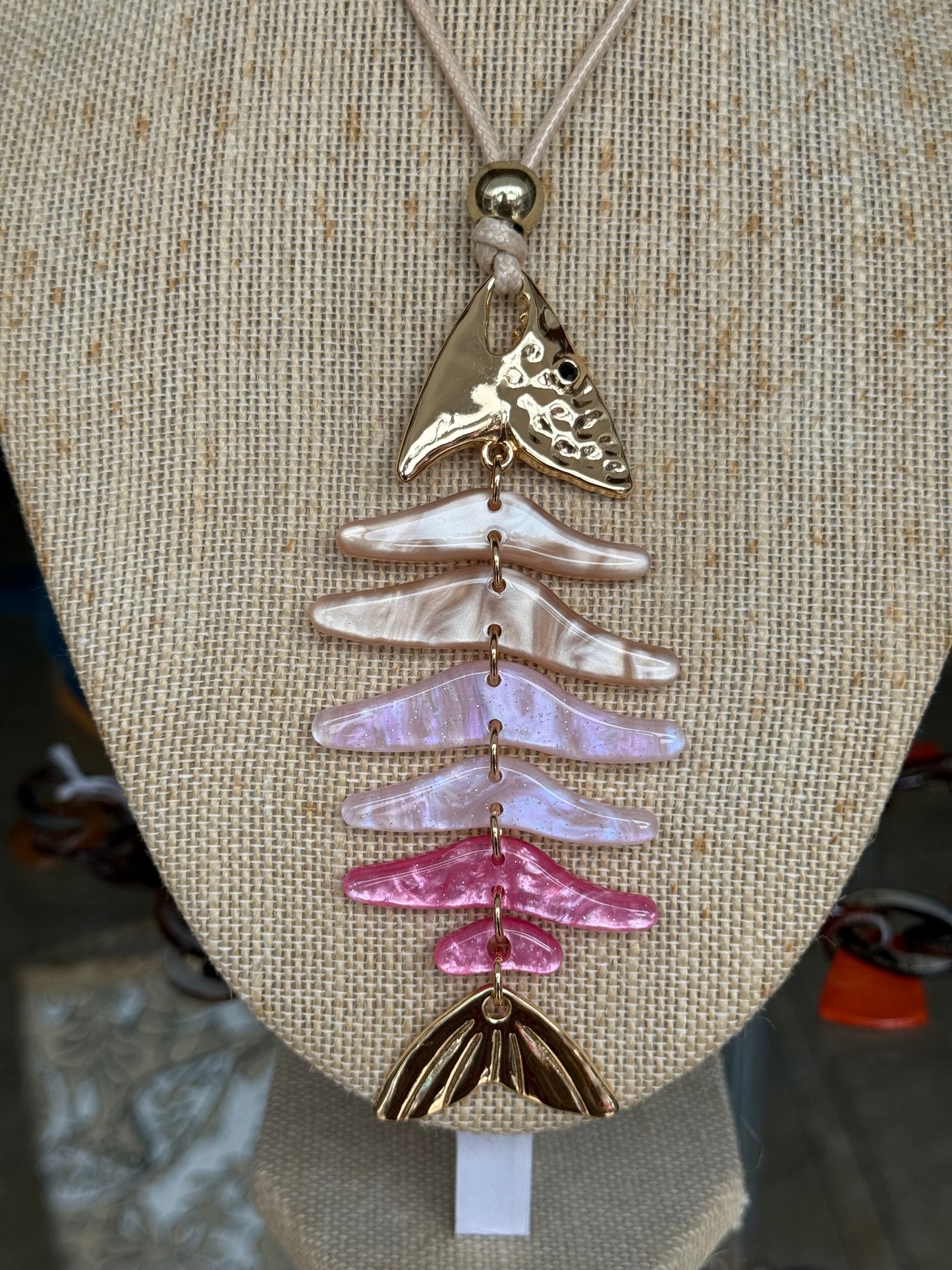 Fish Necklace (NO RETURNS OR EXCHANGE)