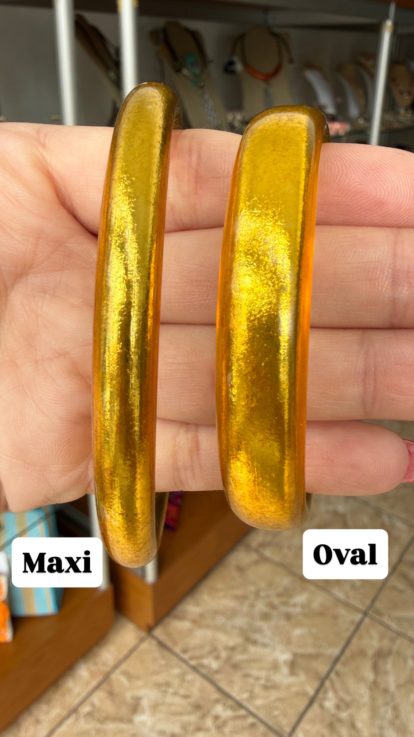 Bless Ovall Gold (Precio es por una pulsera)