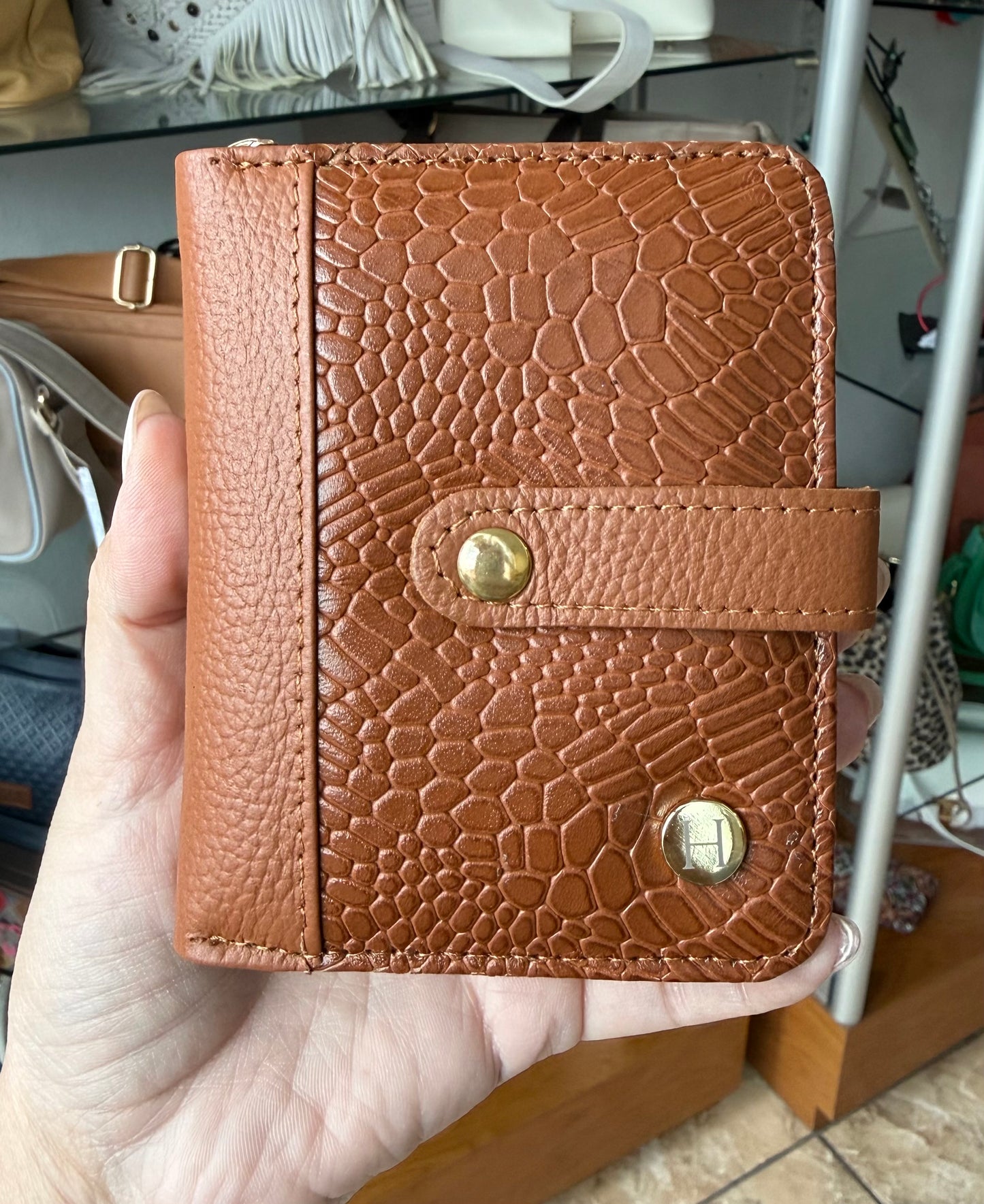 HARA Mini Wallet (NO RETURNS OR EXCHANGE)