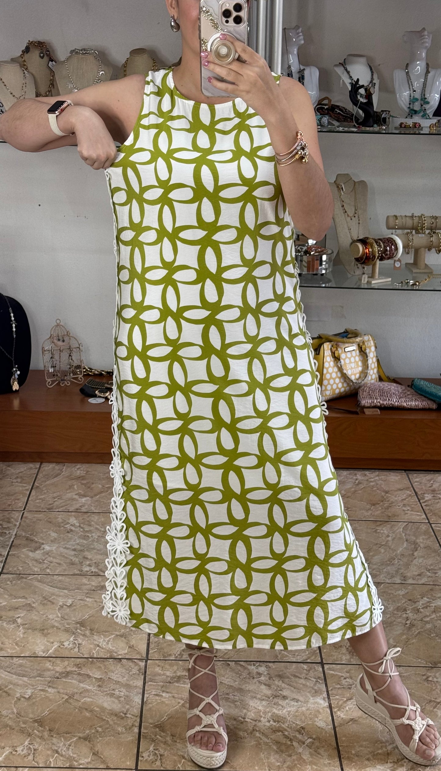 Green Geometric Sleeveless Midi Dress (Reg and Plus)