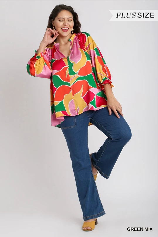 Satin Abstract Print Boxy Cut Top (PLUS)