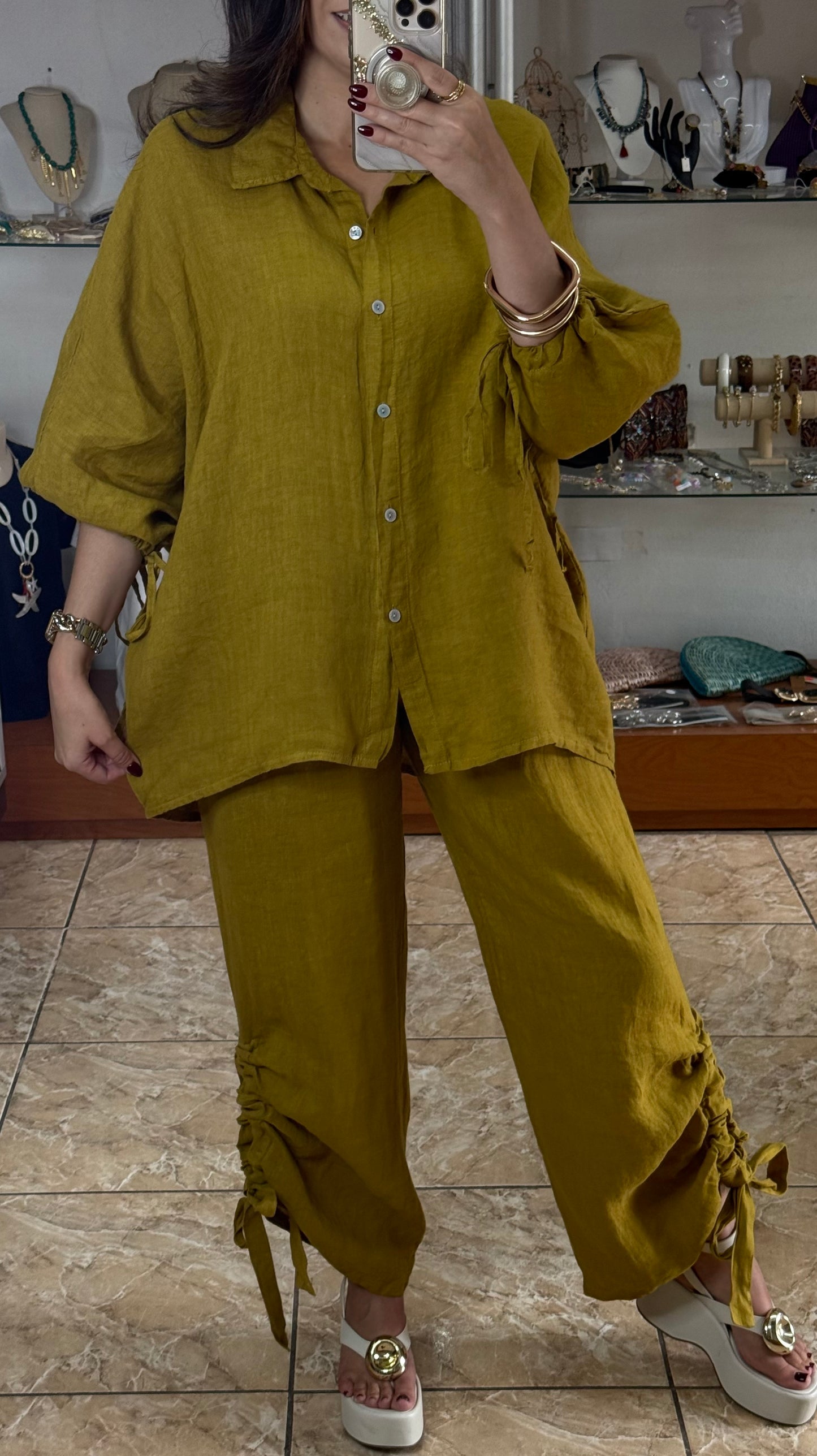 Amanda OS Linen Set (NO RETURNS OR EXCHANGE)