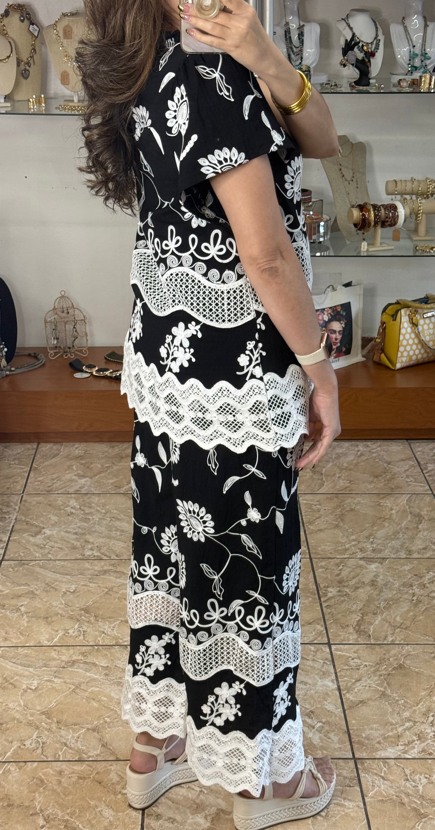 Black/White Embroidered Set