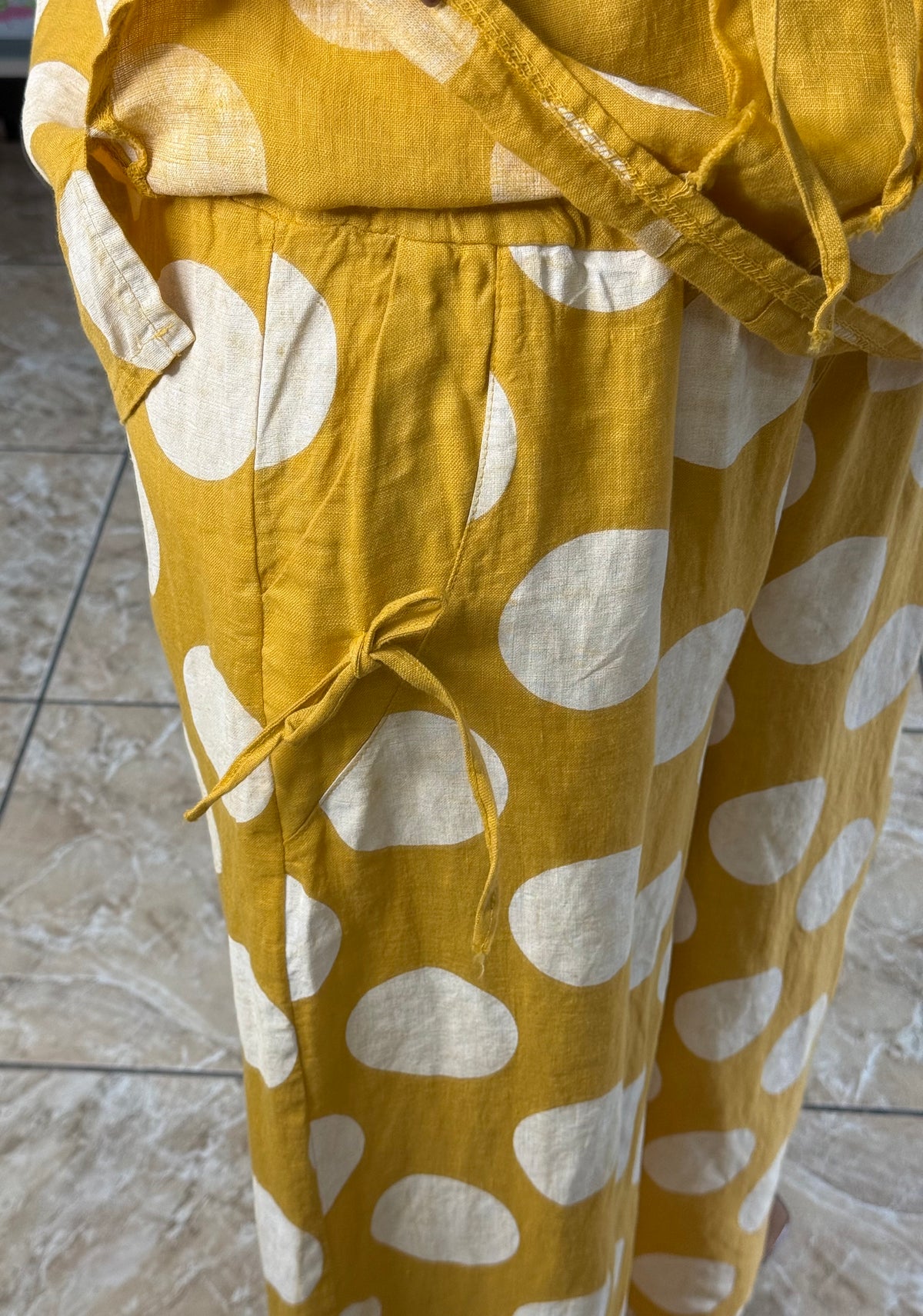 Polka Dots and Ribbons OS Linen Set (NO RETURNS OR EXCHANGE)