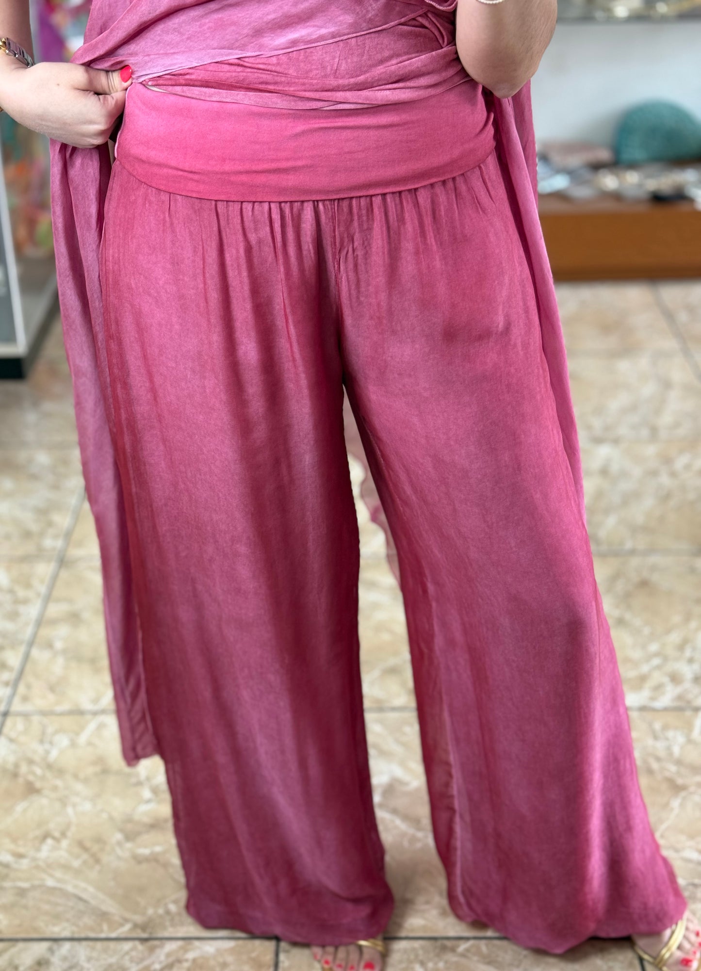 Silk OS Top and Pant Set (NO RETURNS OR EXCHANGE)