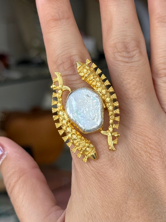 Fish Pearl Ring