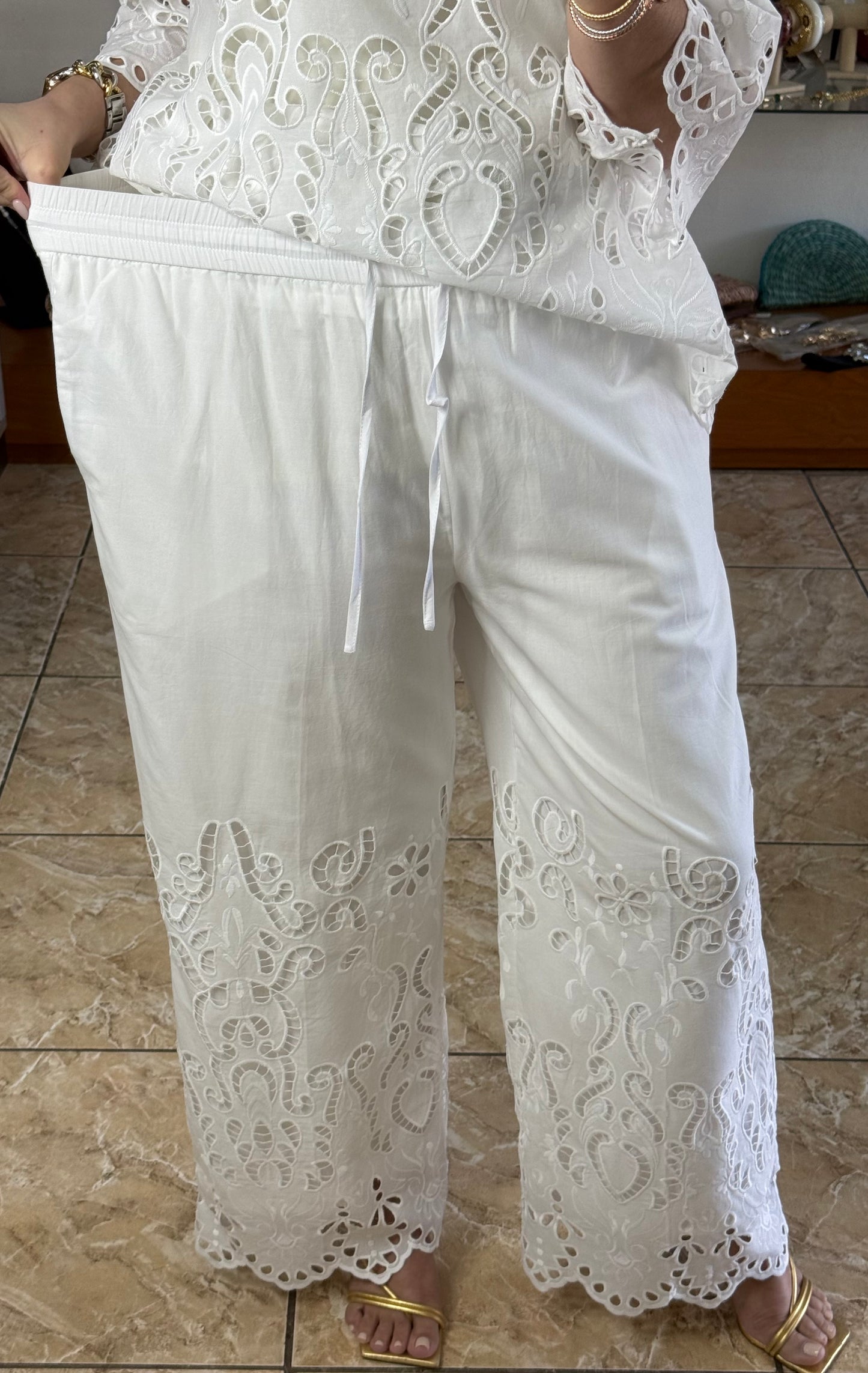 OS Intricate Eyelet Lace Embroidered Set (NO RETURNS OR EXCHANGE)
