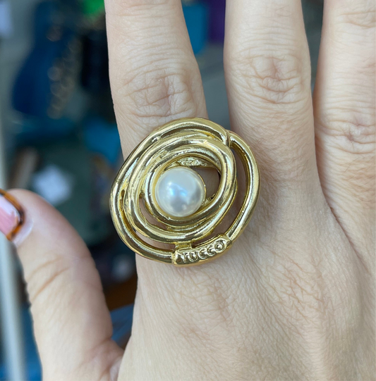 Aura Gold Ring