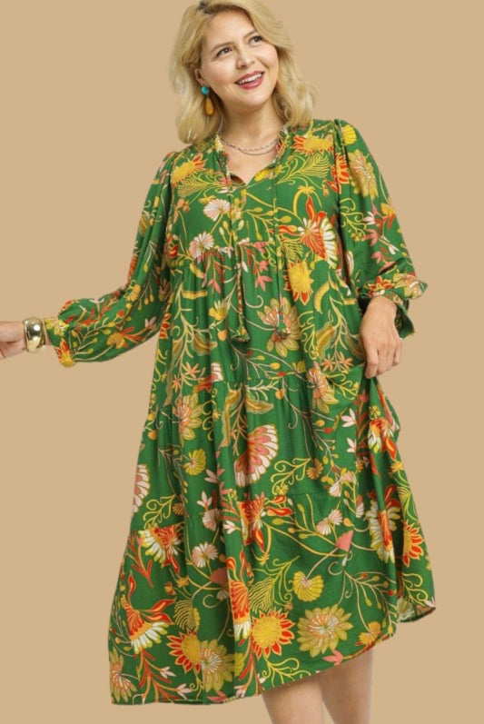 Green Floral Tiered Midi Dress (PLUS)
