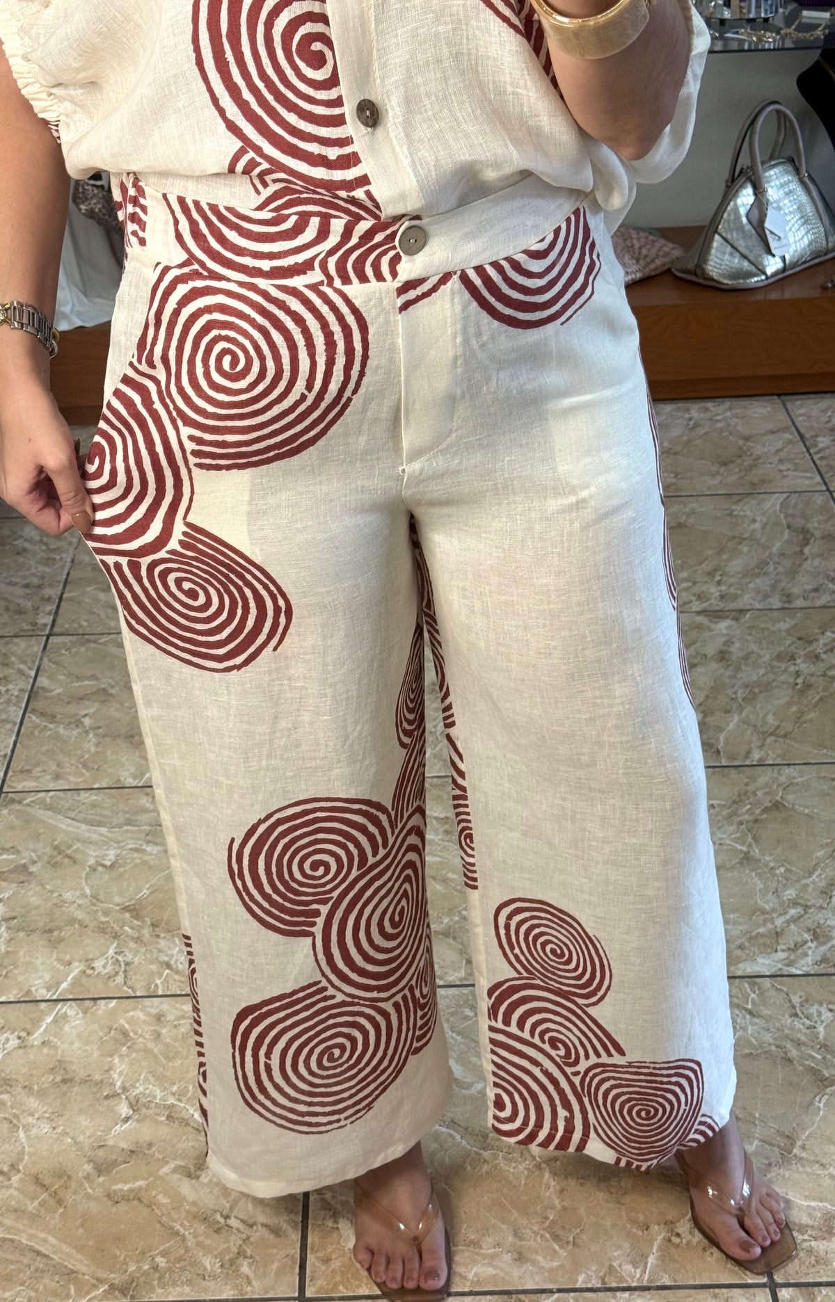 Spiral Pattern OS Top & Pant Set (NO RETURNS OR EXCHANGE)