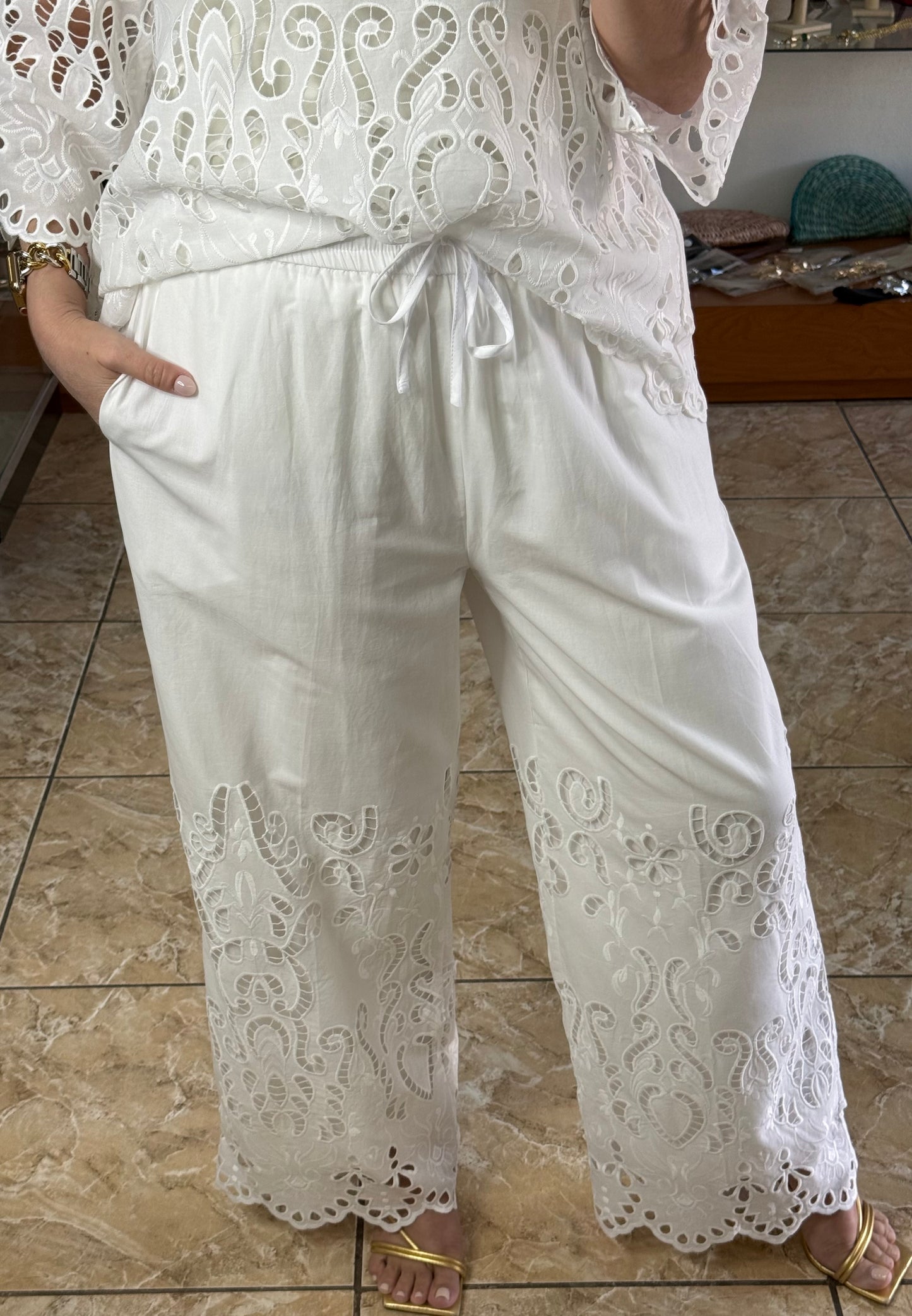 OS Intricate Eyelet Lace Embroidered Set (NO RETURNS OR EXCHANGE)