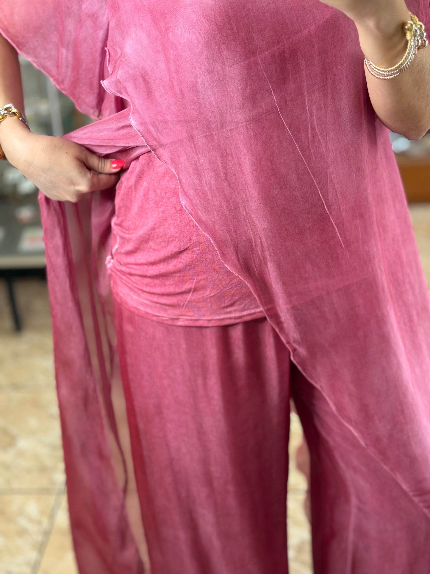 Silk OS Top and Pant Set (NO RETURNS OR EXCHANGE)
