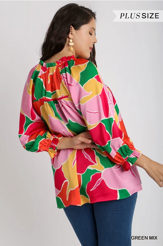 Satin Abstract Print Boxy Cut Top (PLUS)