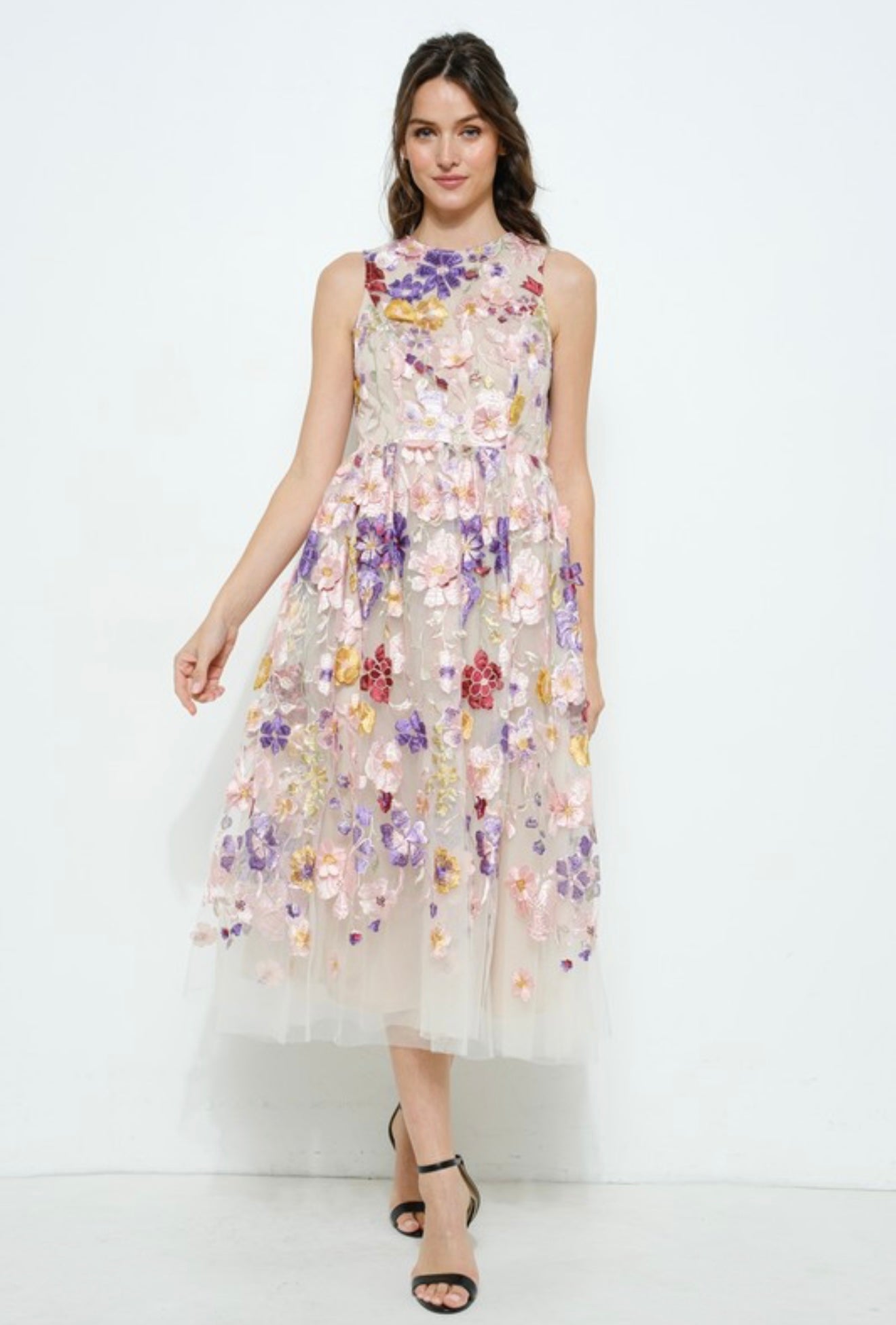 Embroidered Floral Tulle Midi Dress Tienda Angels Aguada Embroidered Floral Tulle Midi Dress Tienda Angels Aguada