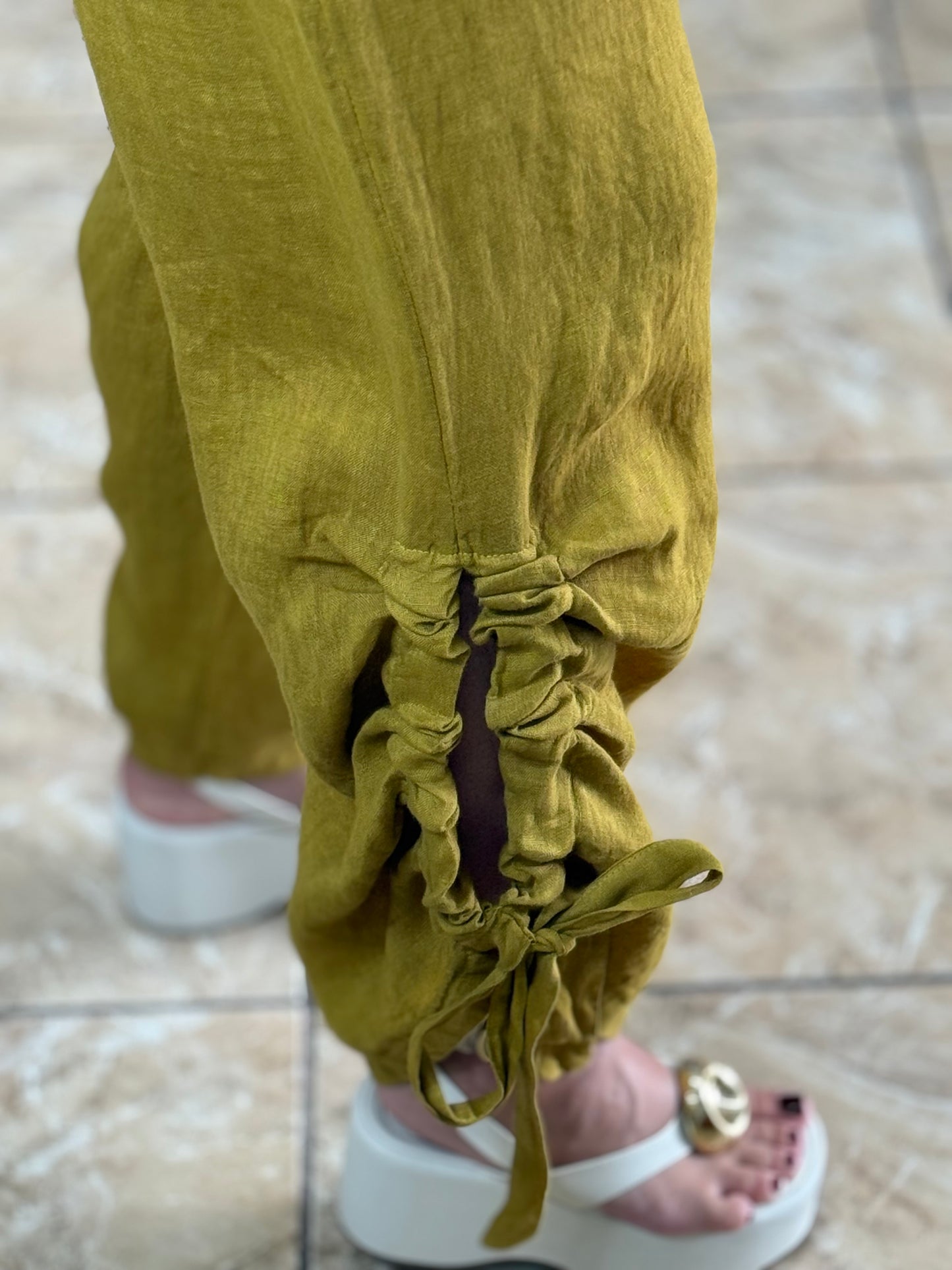 Amanda OS Linen Set (NO RETURNS OR EXCHANGE)