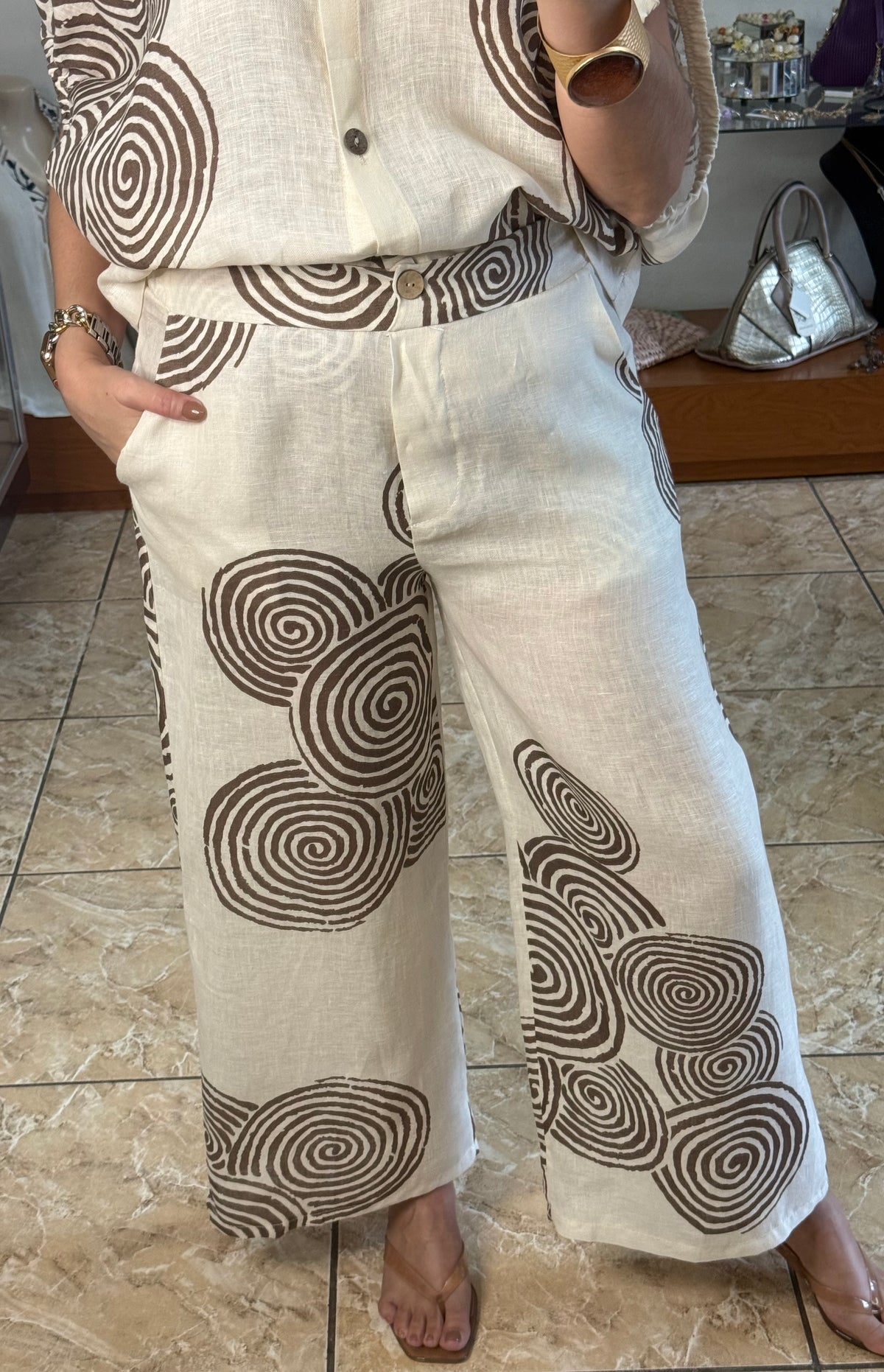 Spiral Pattern OS Top & Pant Set (NO RETURNS OR EXCHANGE)