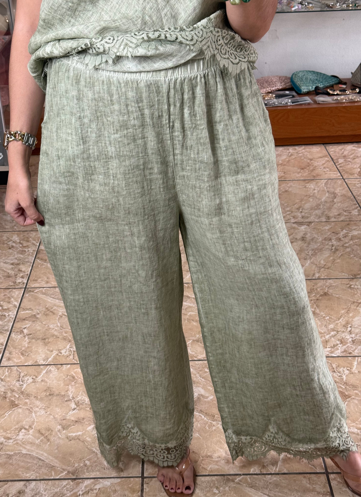 Linen/Lace Top & Pant OS Set (NO RETURNS OR EXCHANGE)