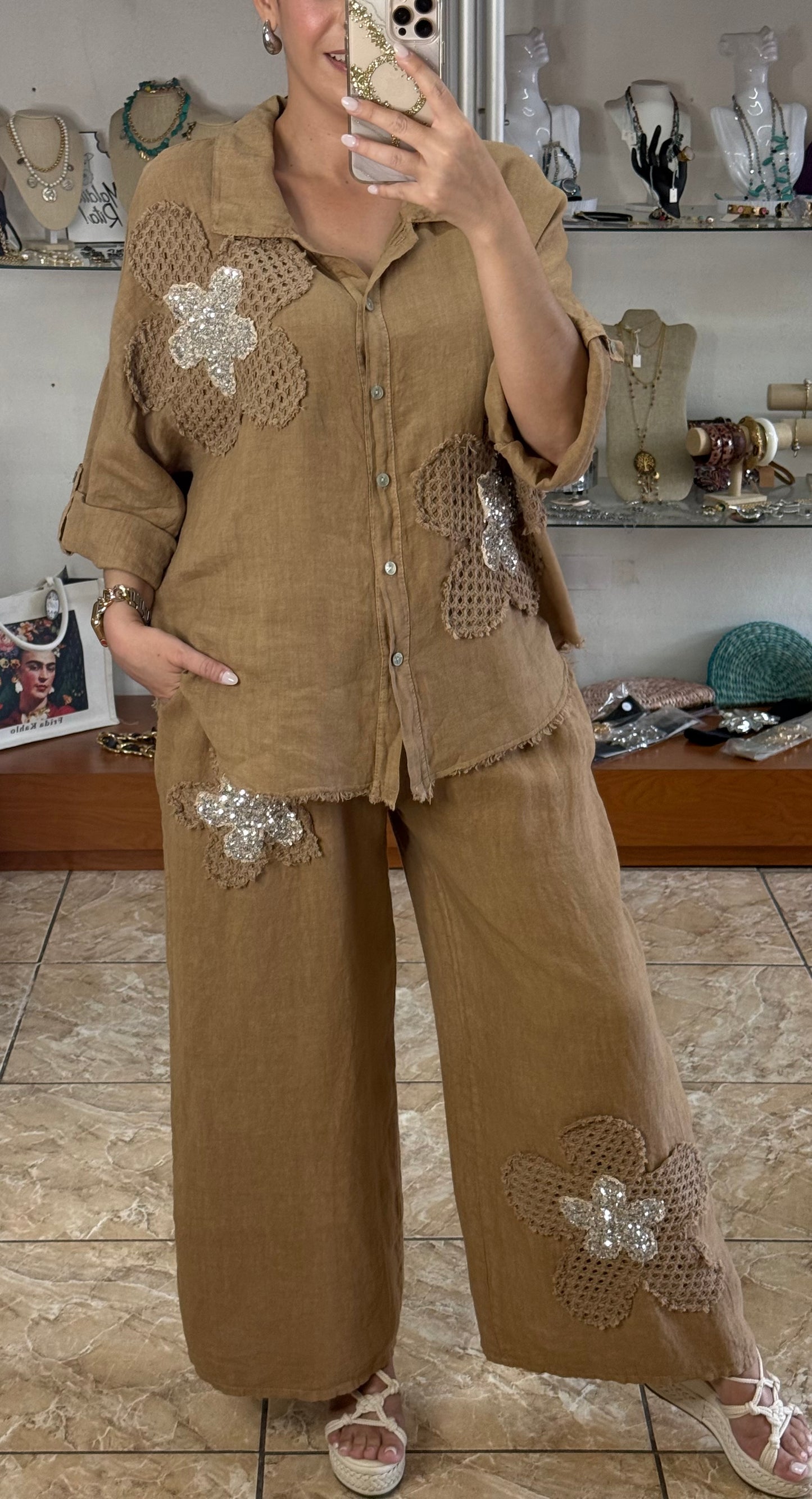 Sequins Flowers OS Top & Pant Set (NO RETURNS OR EXCHANGE)