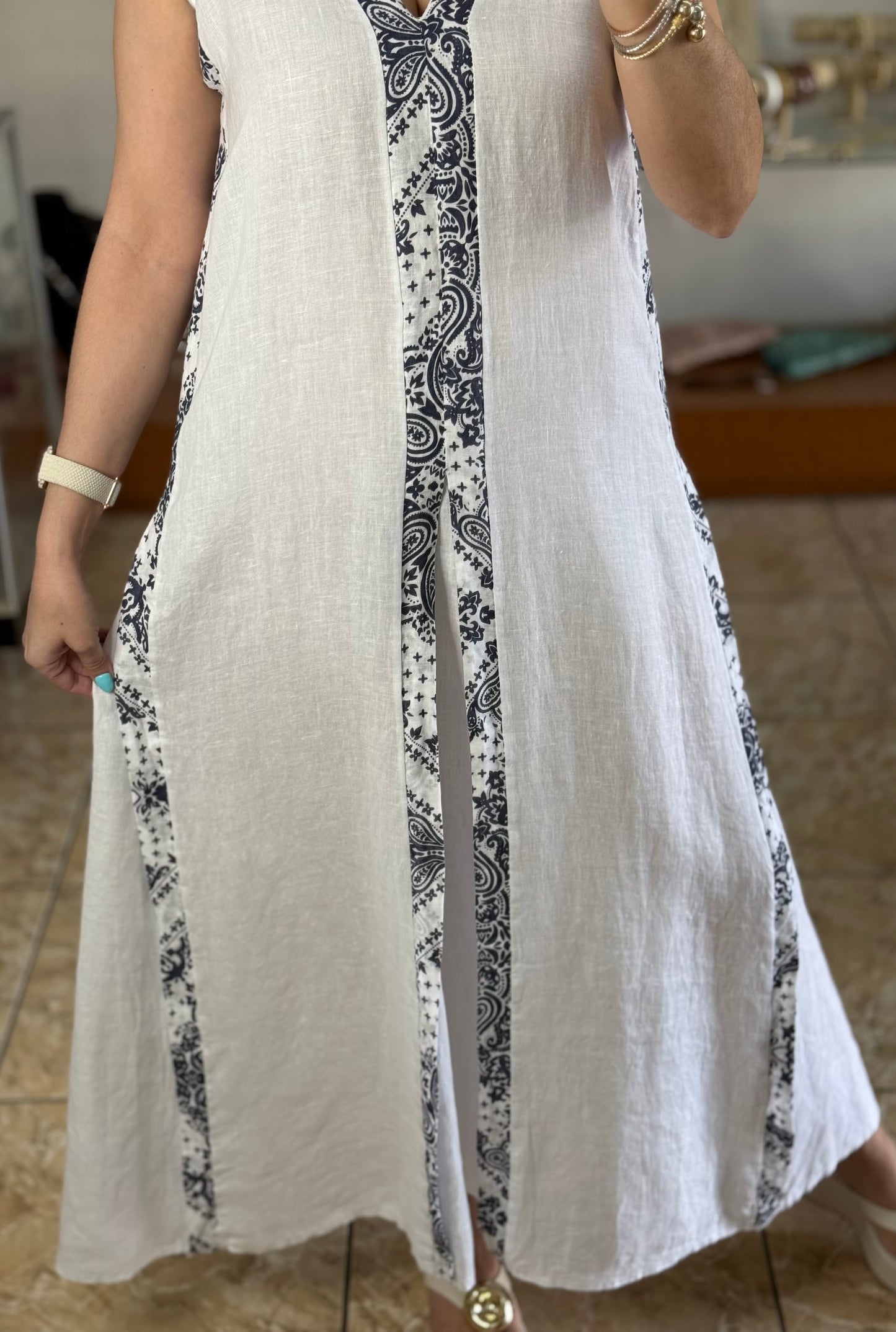 Sleeveless OS Maxi Linen Dress (FINAL SALE)