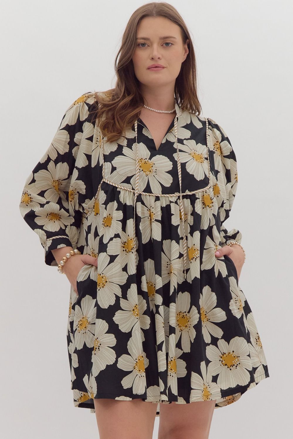 Black Floral V-Neck Mini Dress (PLUS)