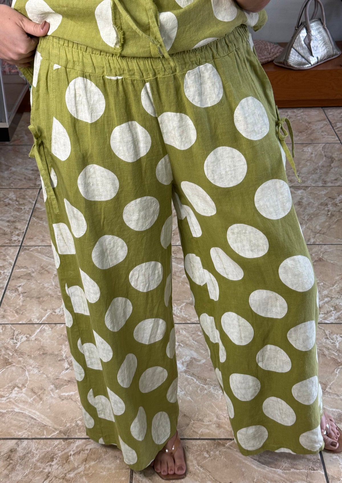 Polka Dots and Ribbons OS Linen Set (NO RETURNS OR EXCHANGE)
