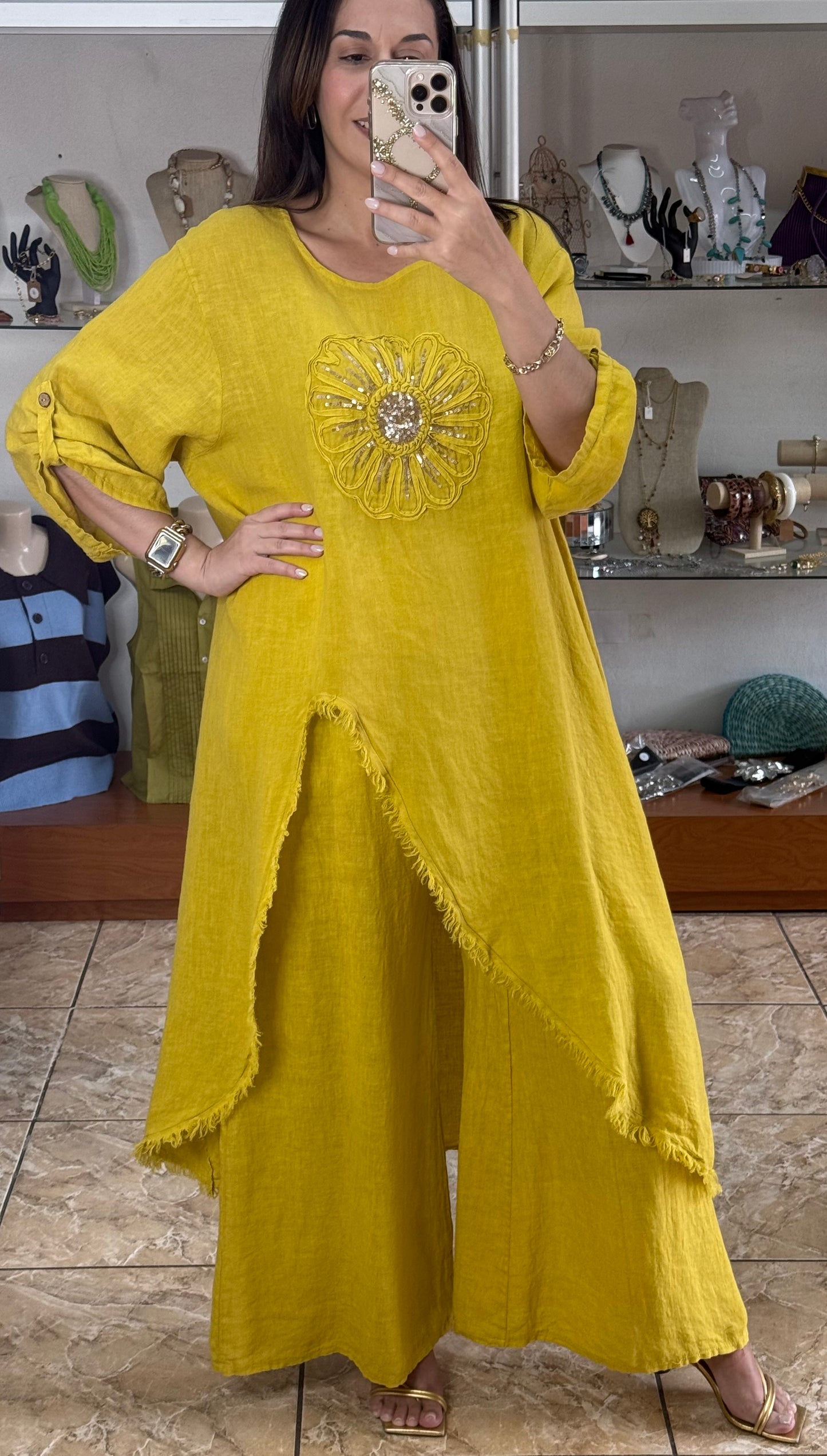 Asymmetrical OS Floral Top (NO RETURNS OR EXCHANGE) (PANT SOLD SEPARATELY)