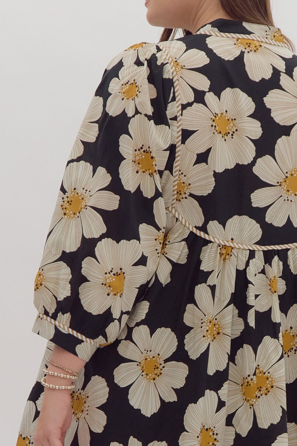 Black Floral V-Neck Mini Dress (PLUS)