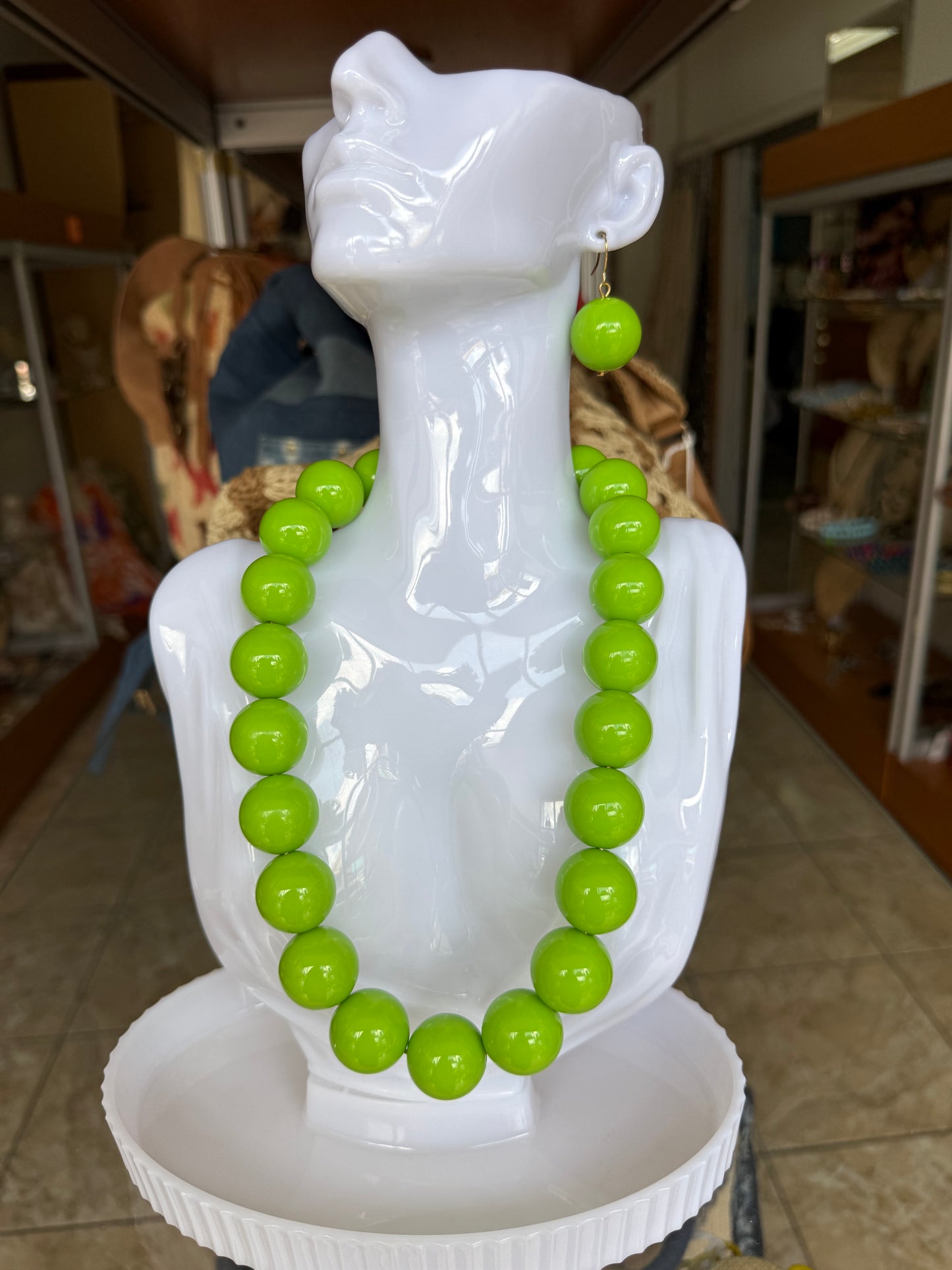 Necklace & Earrings Set (NO RETURNS OR EXCHANGE)