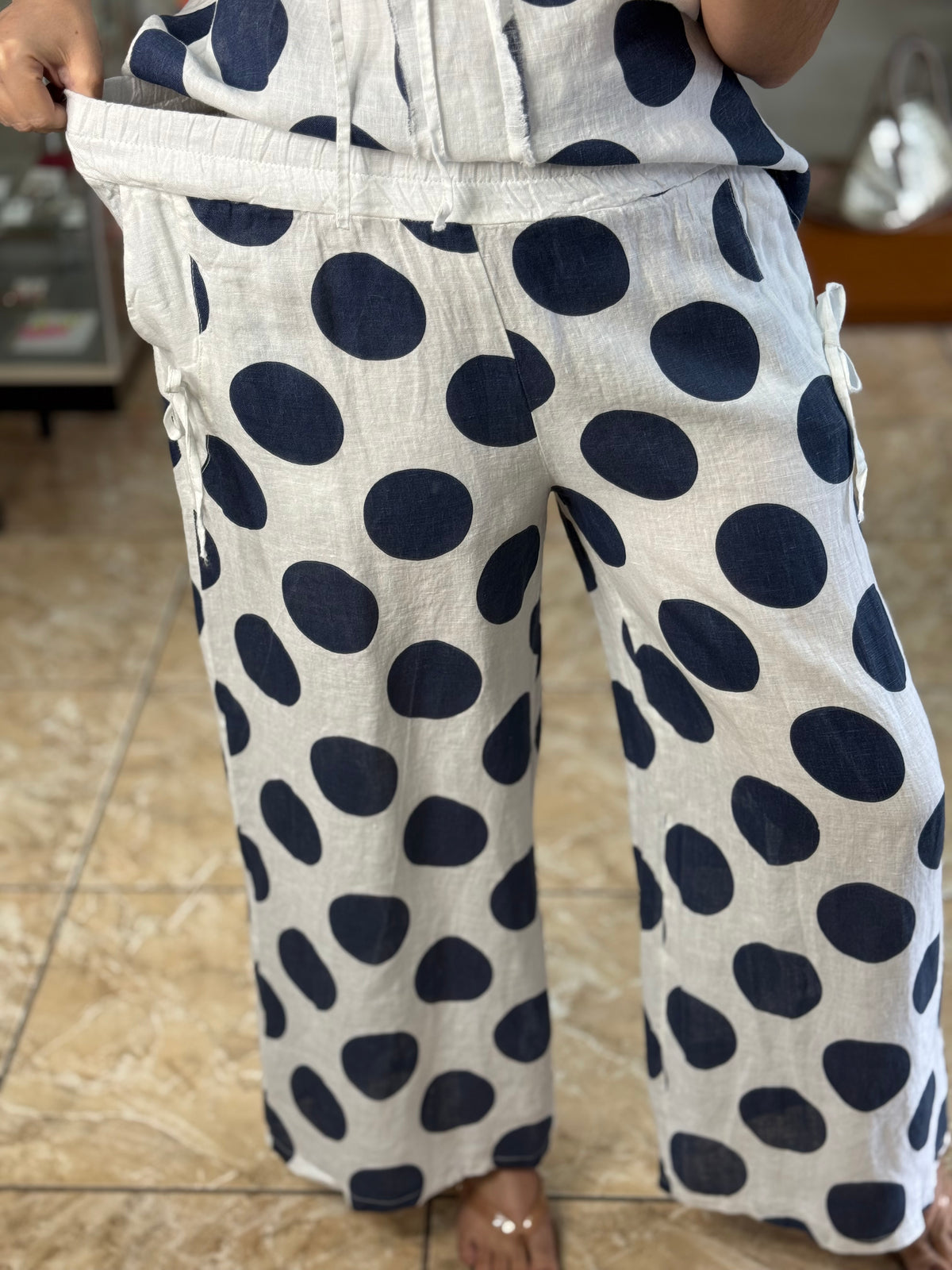 Polka Dots and Ribbons OS Linen Set (NO RETURNS OR EXCHANGE)