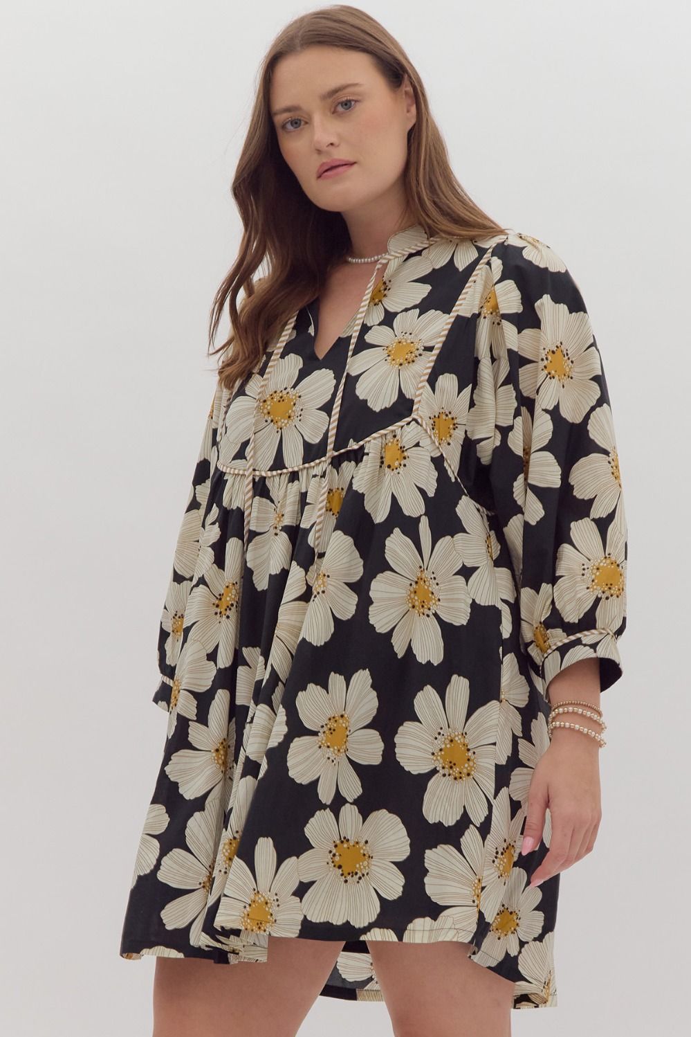 Black Floral V-Neck Mini Dress (PLUS)