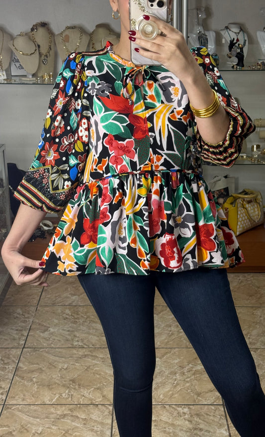 Black/Red Floral Top