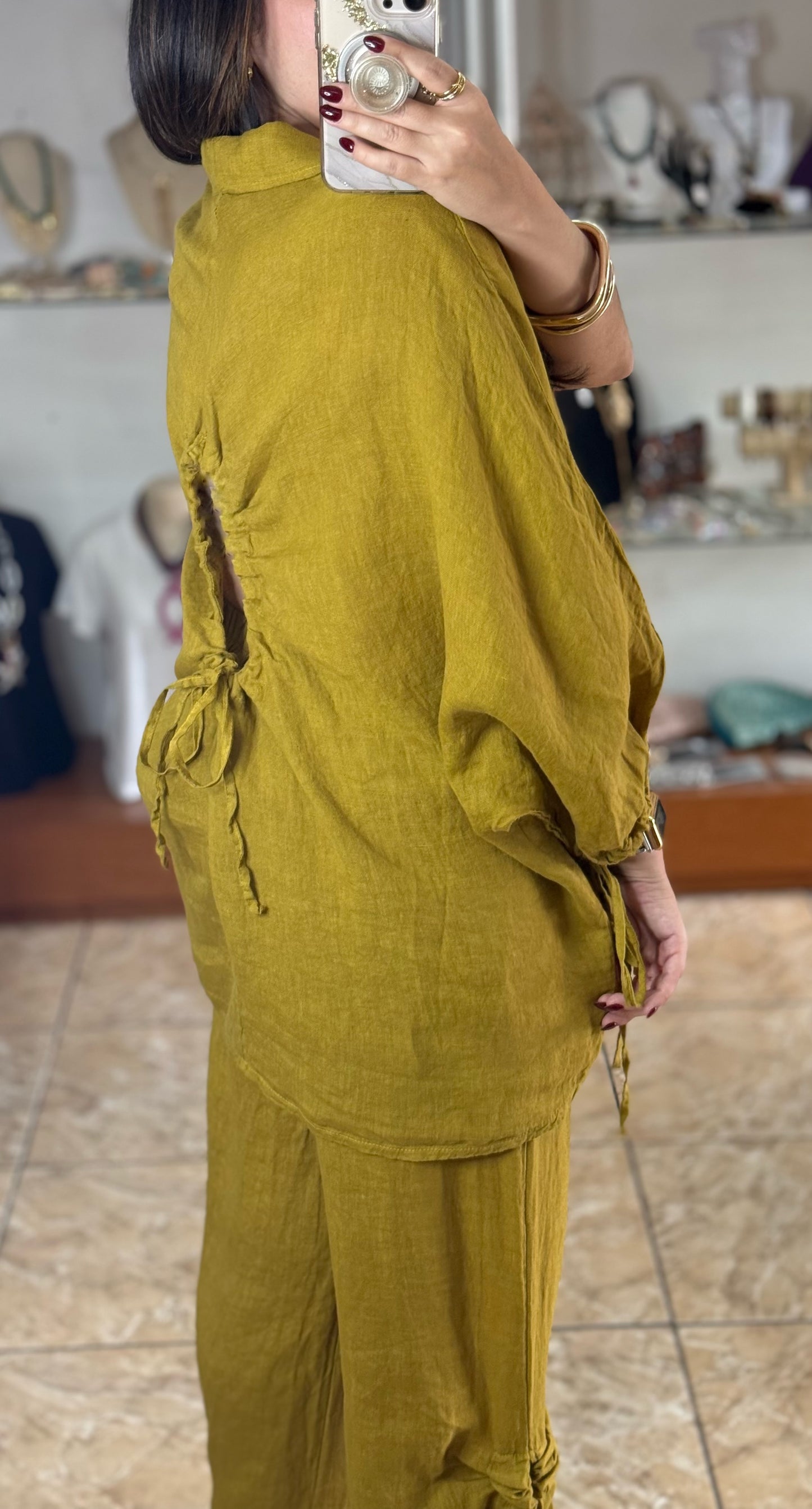 Amanda OS Linen Set (NO RETURNS OR EXCHANGE)