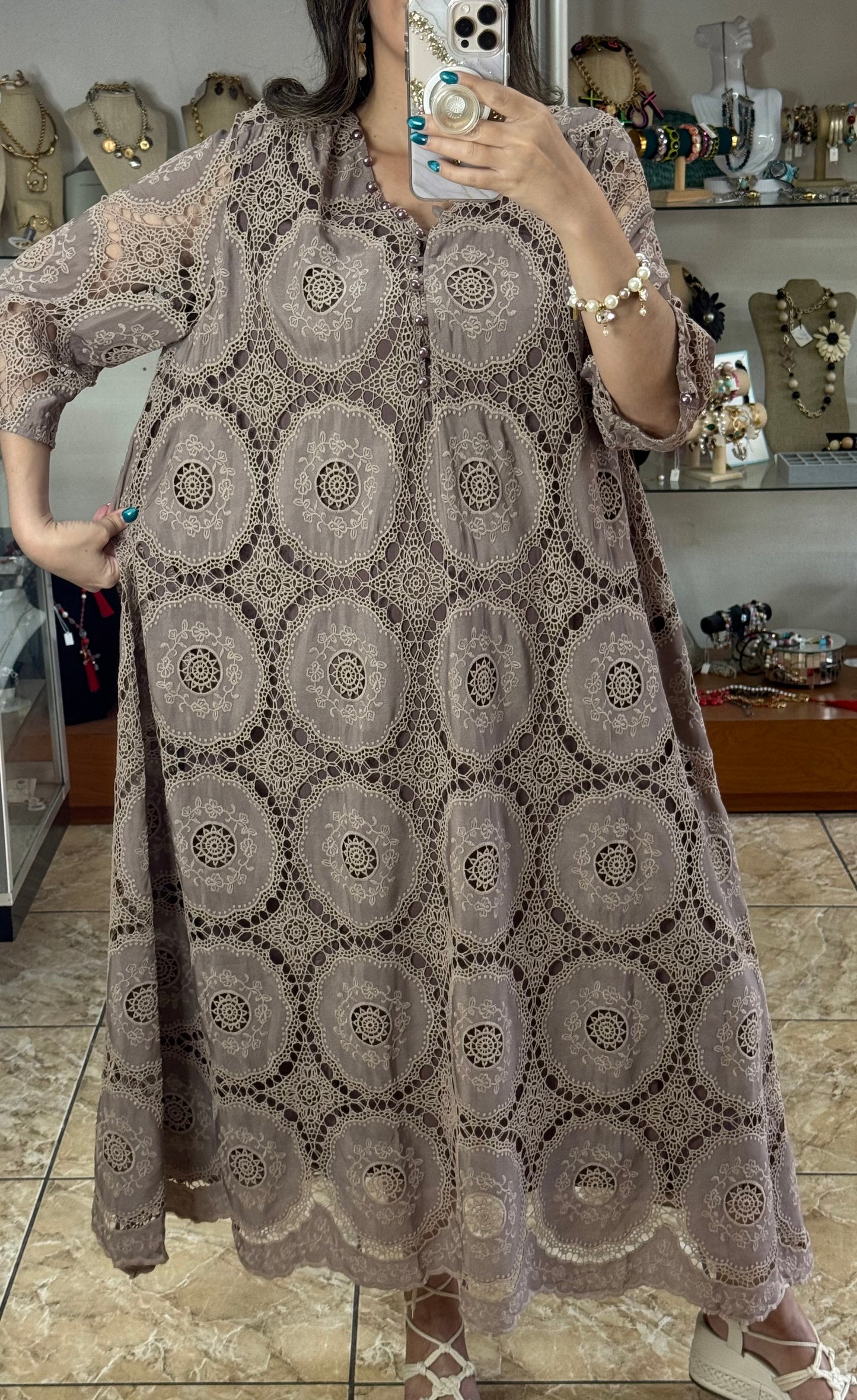 Charlotte OS Maxi Dress (FINAL SALE)