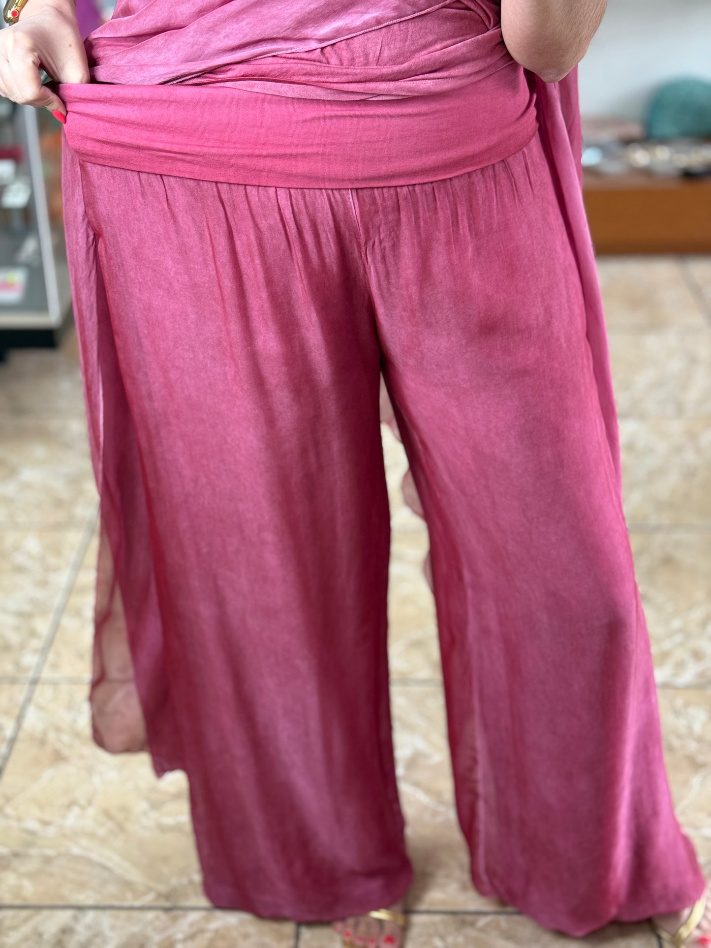 Silk OS Top and Pant Set (NO RETURNS OR EXCHANGE)