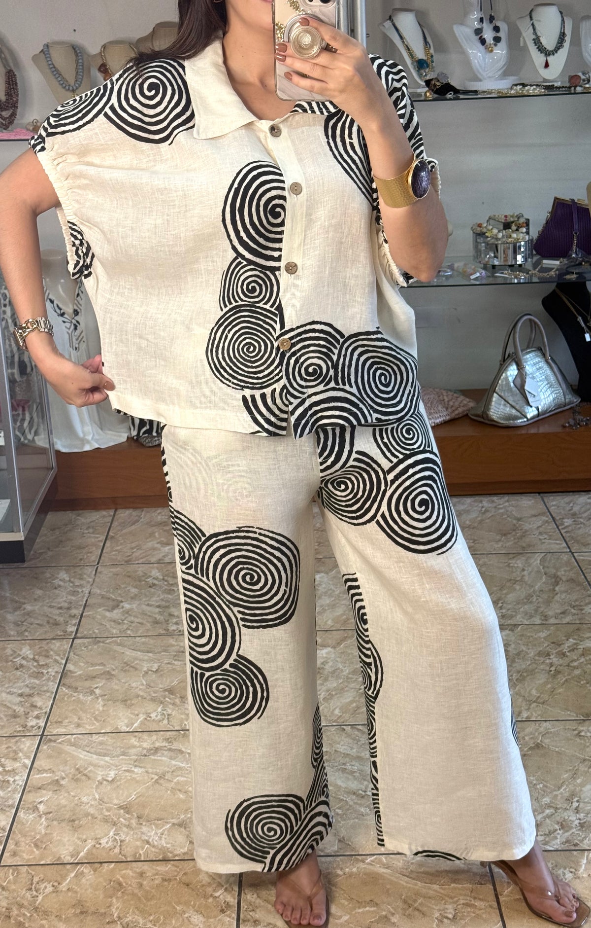 Spiral Pattern OS Top & Pant Set (NO RETURNS OR EXCHANGE)