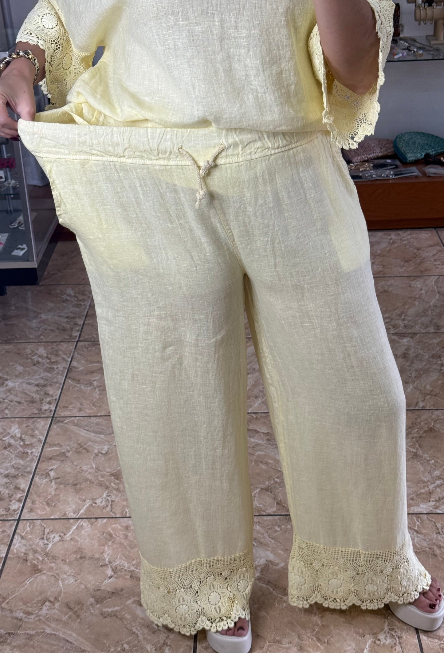 Crochet Trim OS Linen Set (NO RETURNS OR EXCHANGE)