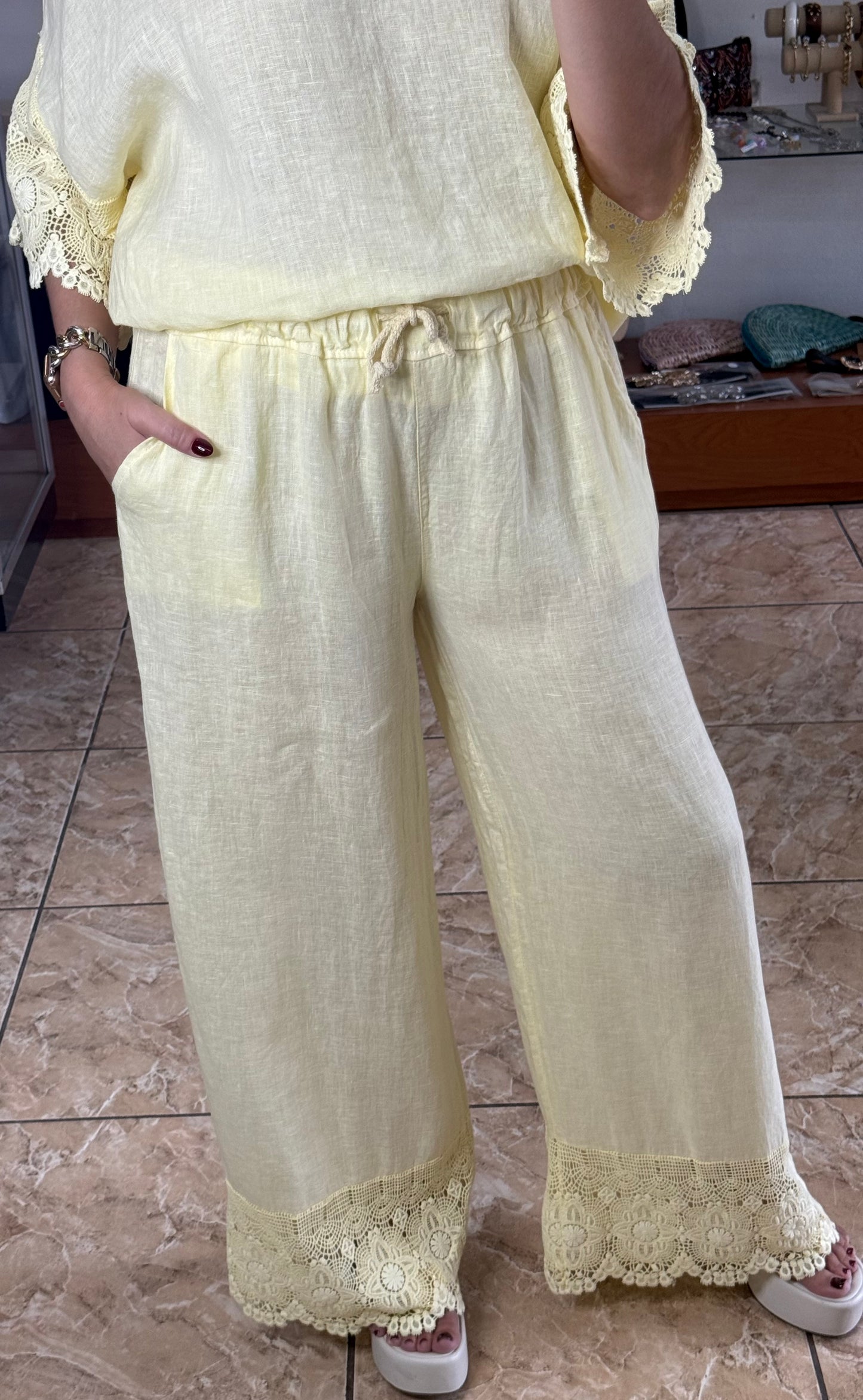 Crochet Trim OS Linen Set (NO RETURNS OR EXCHANGE)